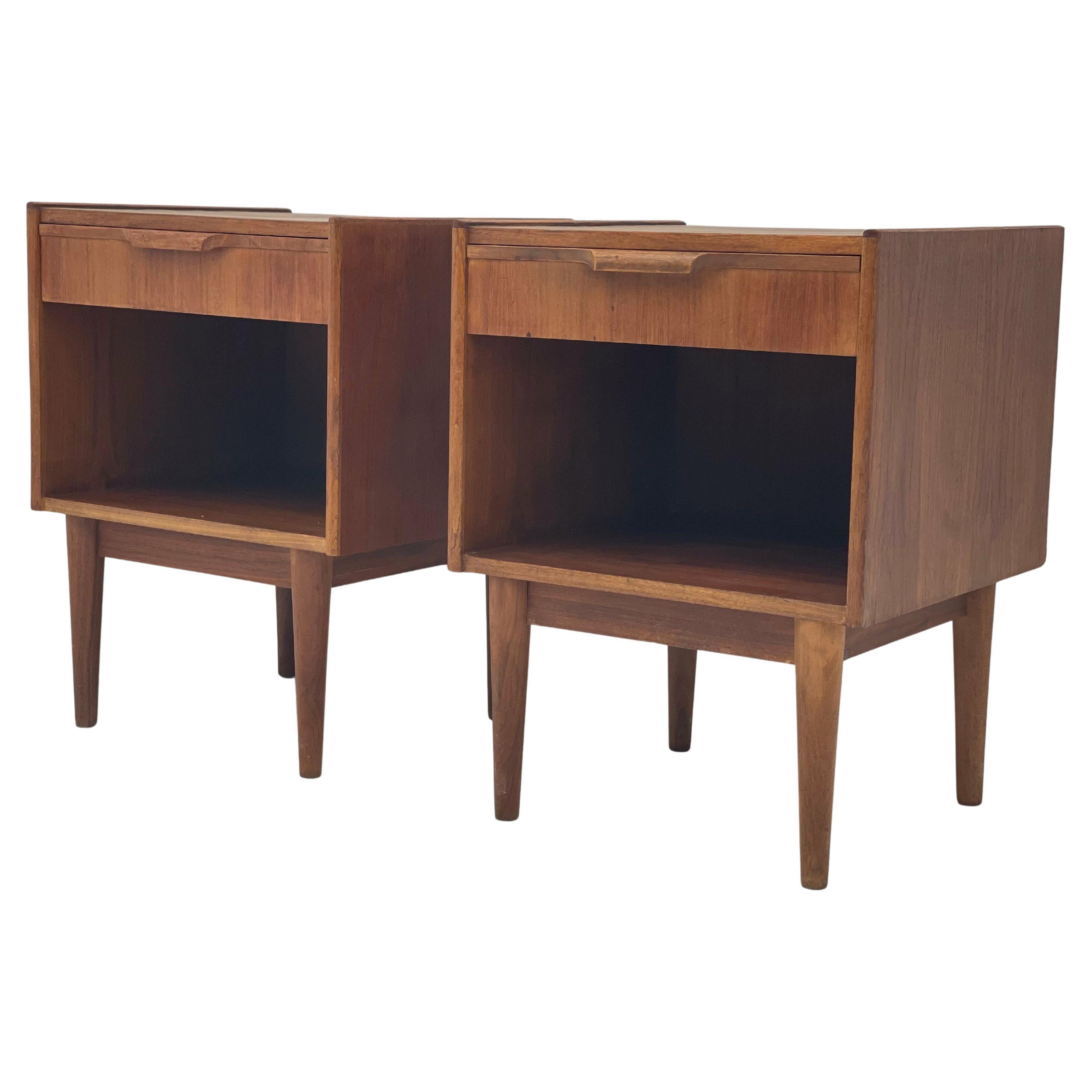 Set von 2 modernen dänischen Vintage-Beistelltischen, Mid-Century Modern, Vintage
