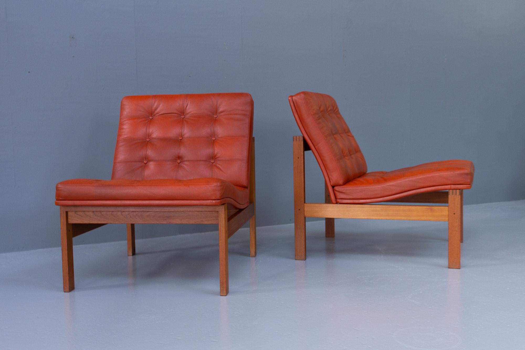 Vintage Danish Modern Moduline Lounge Chairs by Gjerløv-Knudsen & Lind, 1970s. In Good Condition In Asaa, DK