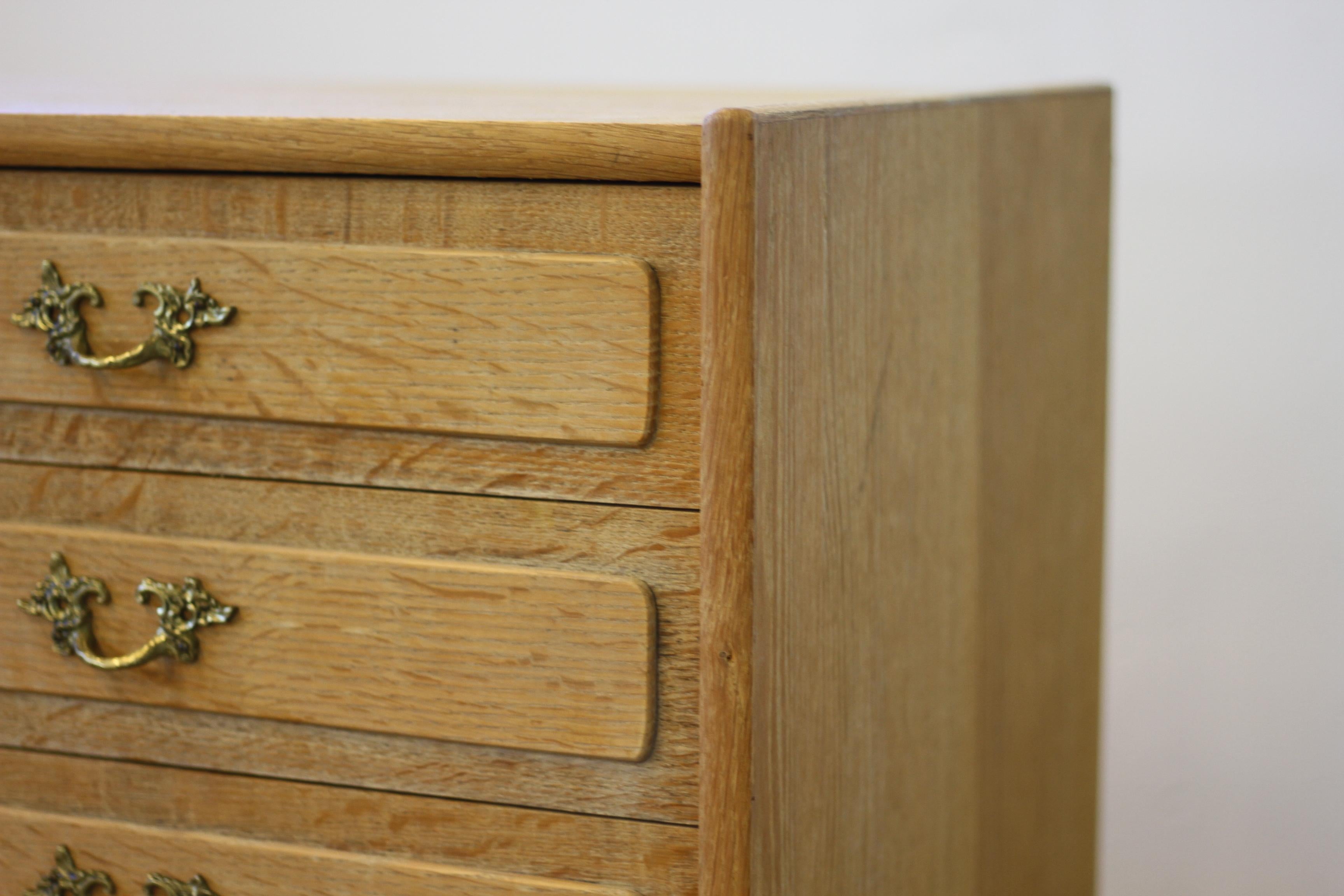 Armadi moderni danesi d'epoca in Oak, stile Kjærnulf, anni '60. Set di 2 In condizioni buone in vendita a Store Heddinge, DK