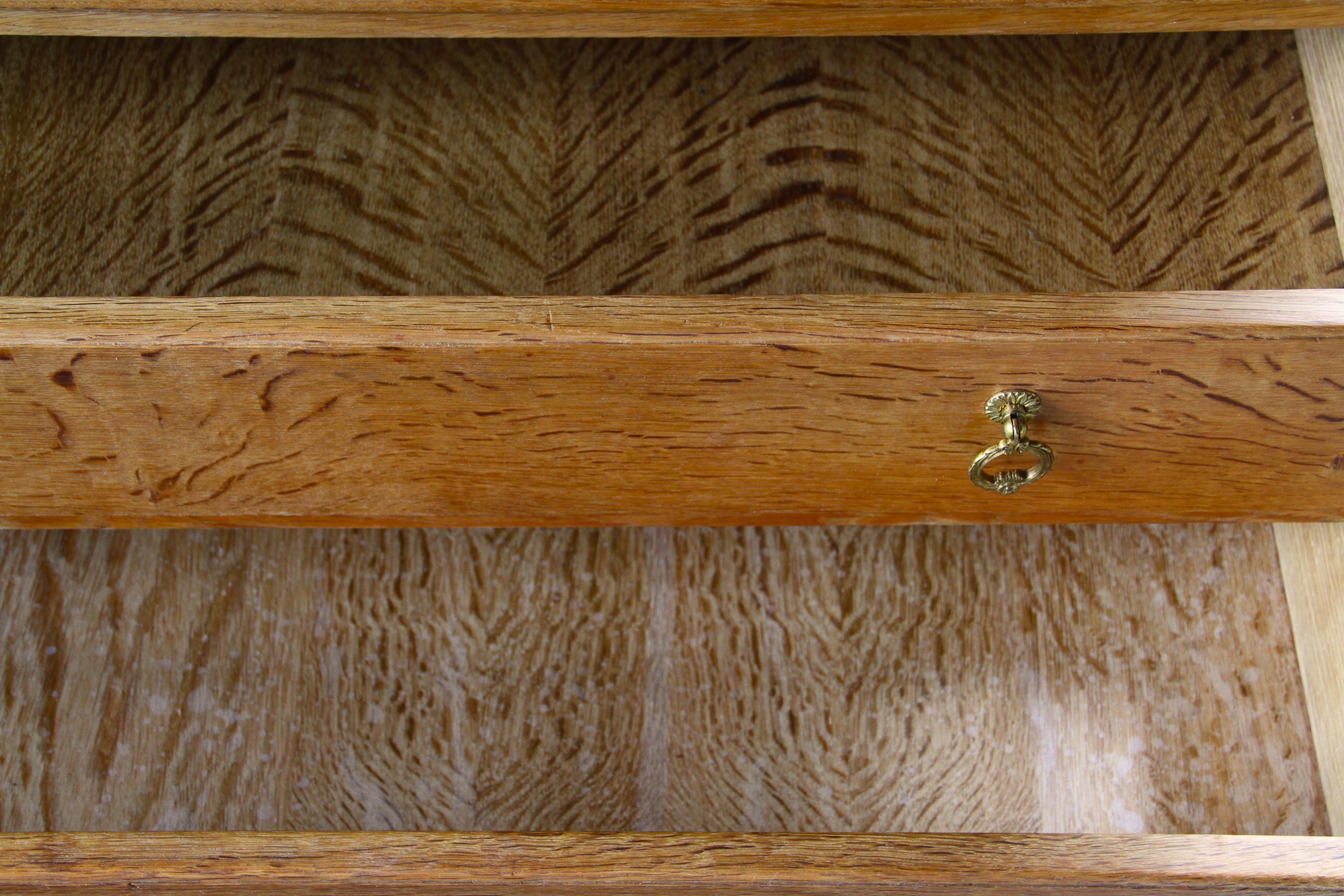 Vintage Danish Modern Oak Dresser zugeschrieben Kjærnulf, 1960er Jahre im Angebot 4