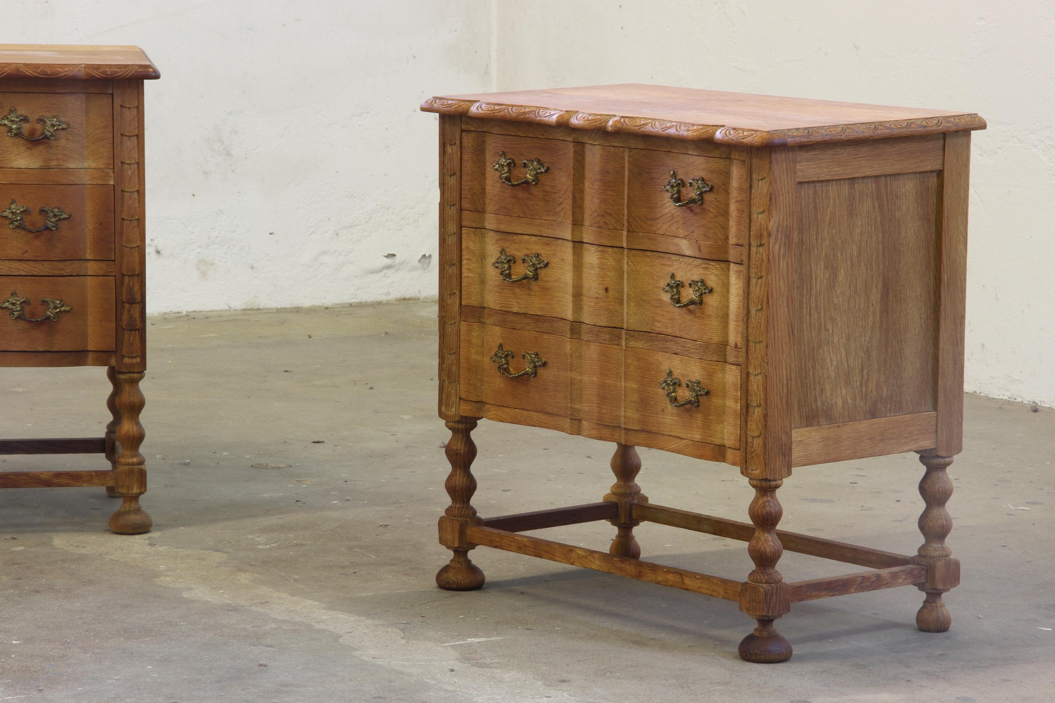 Mid-Century Modern Vintage Danish Modern Oak Nightstands in the style of Henning Kjærnulf, 1960s, S For Sale