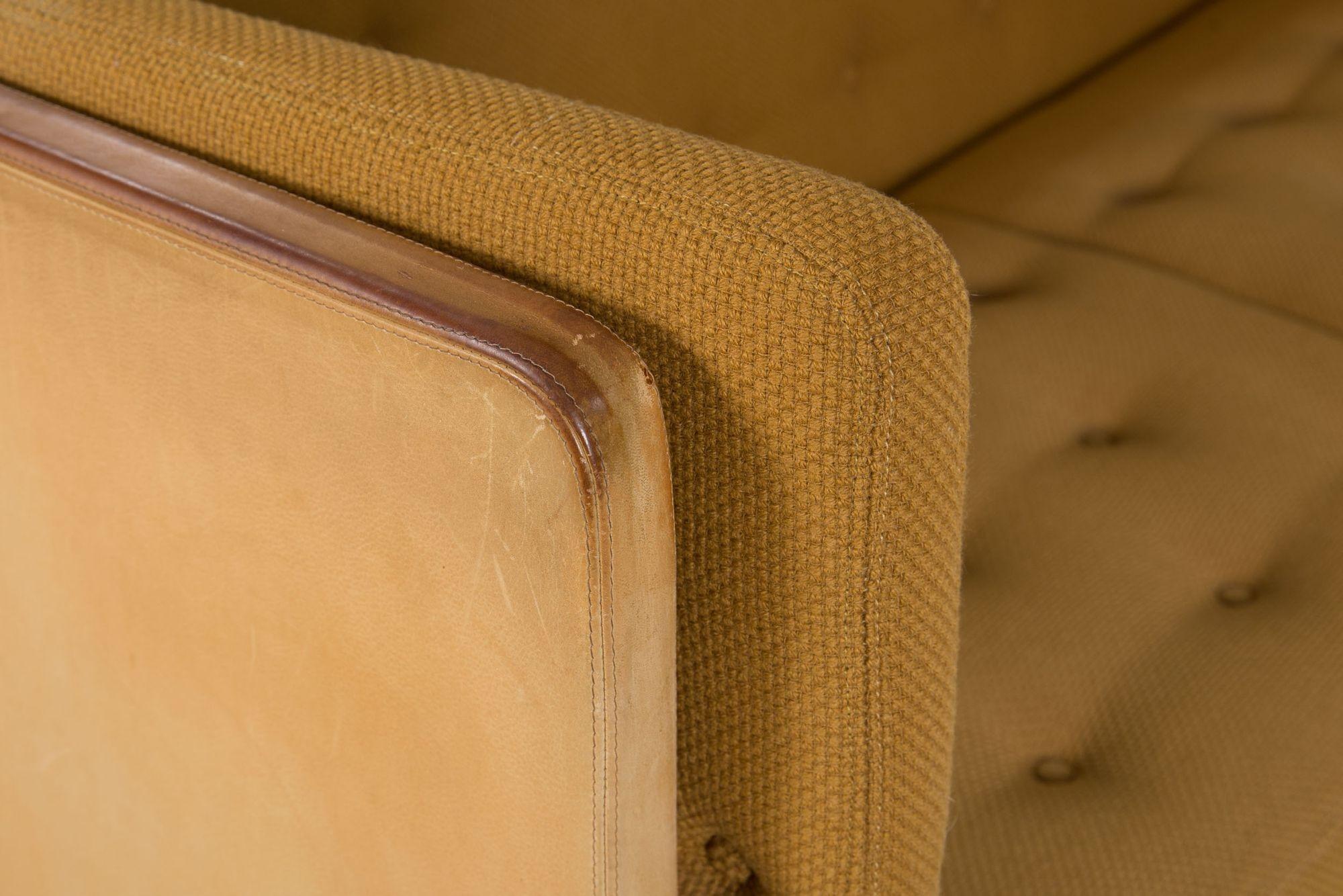 Divano danese moderno vintage in Oak, tweed e pelle EJ315 di Erik Jørgensen in vendita 9