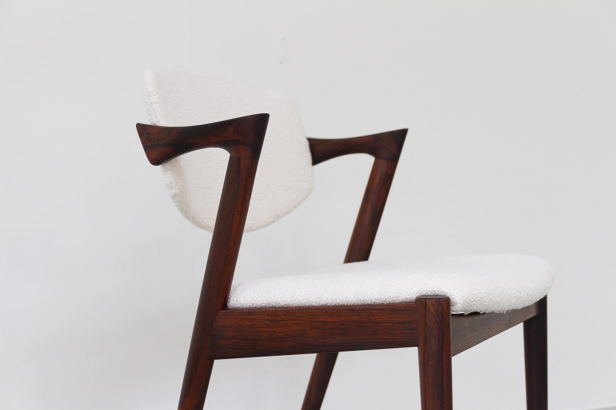 Dänischer moderner Vintage-Stuhl aus Rosenholz Modell 42 von Kai Kristiansen, 1960er Jahre (Bouclé) im Angebot