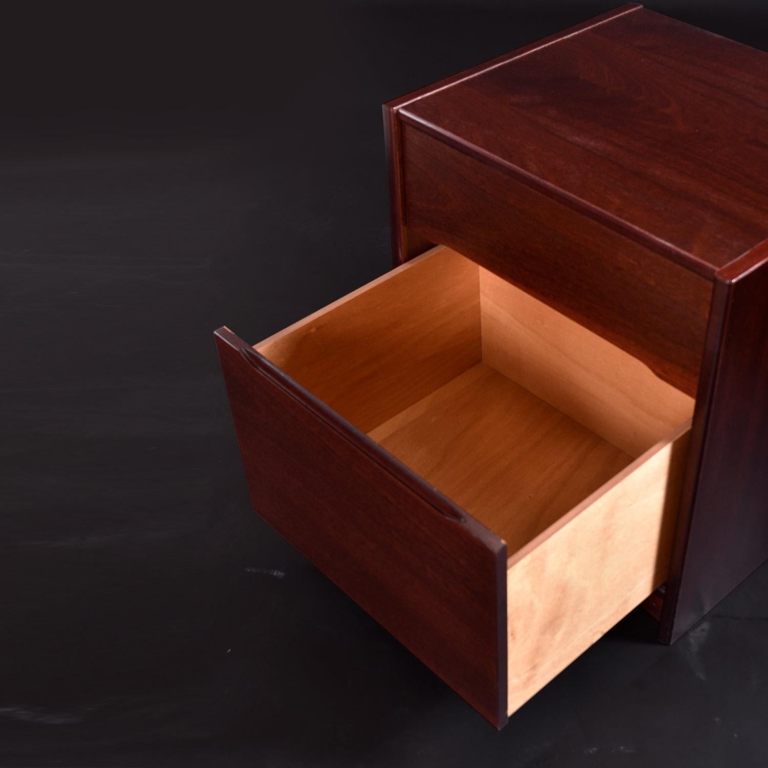 Vintage Danish Modern Rosewood Filing Cabinet and Printer Stand en vente 3