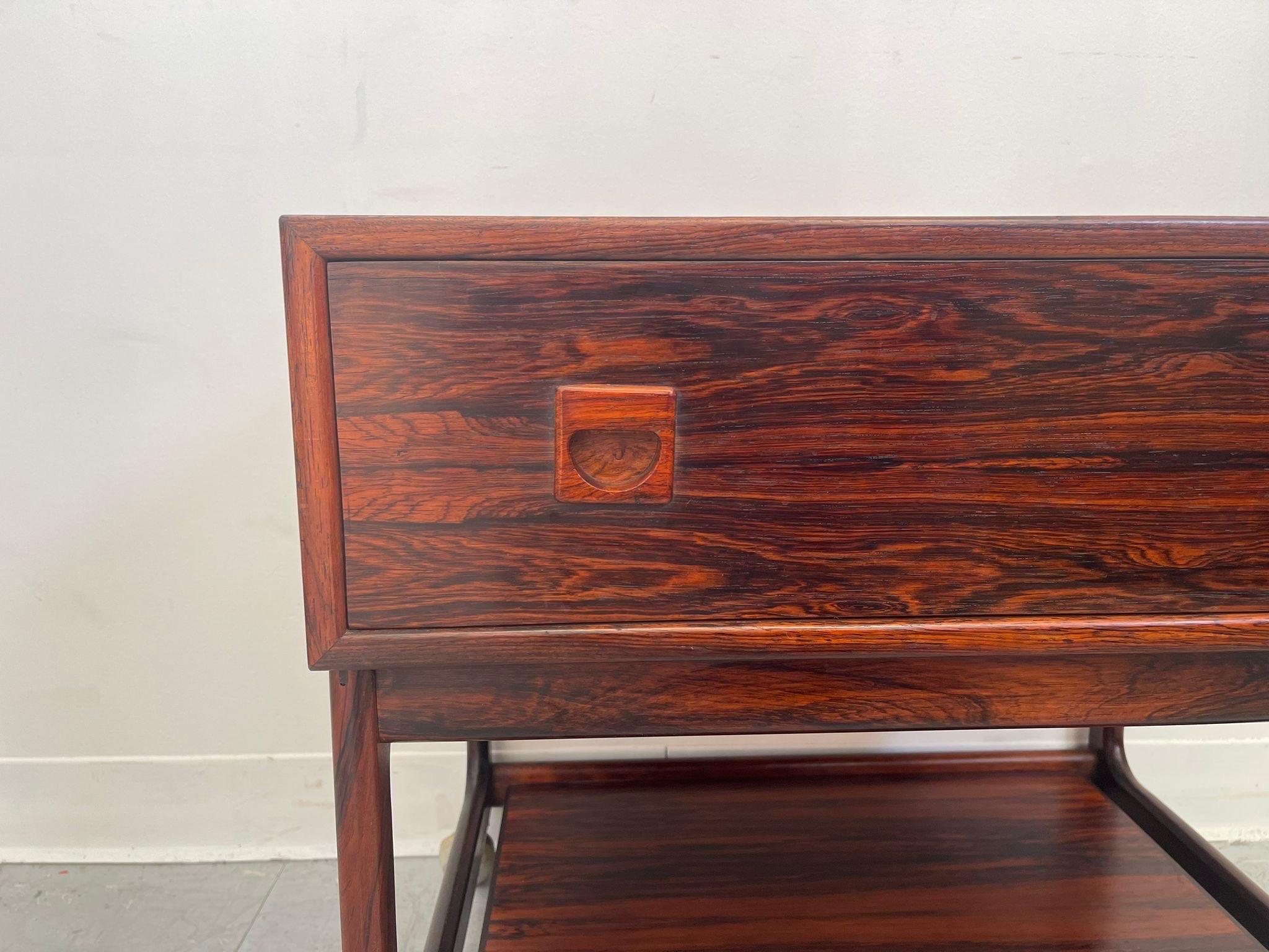 Vintage Danish Modern Rosewood Side Table on Casters. Uk Import For Sale 1