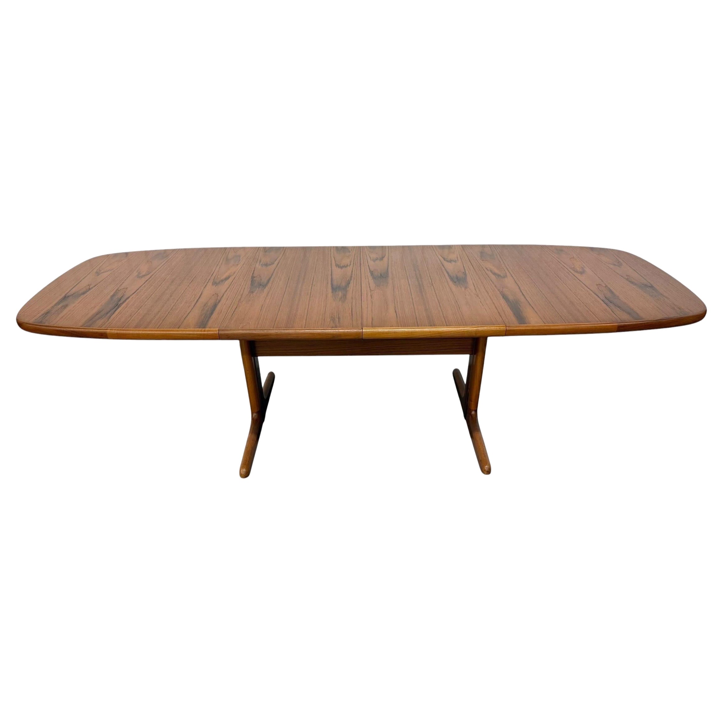 Vintage Danish Modern Skovby Oval Teak Dining Table w/2 Leaves - Refinished!