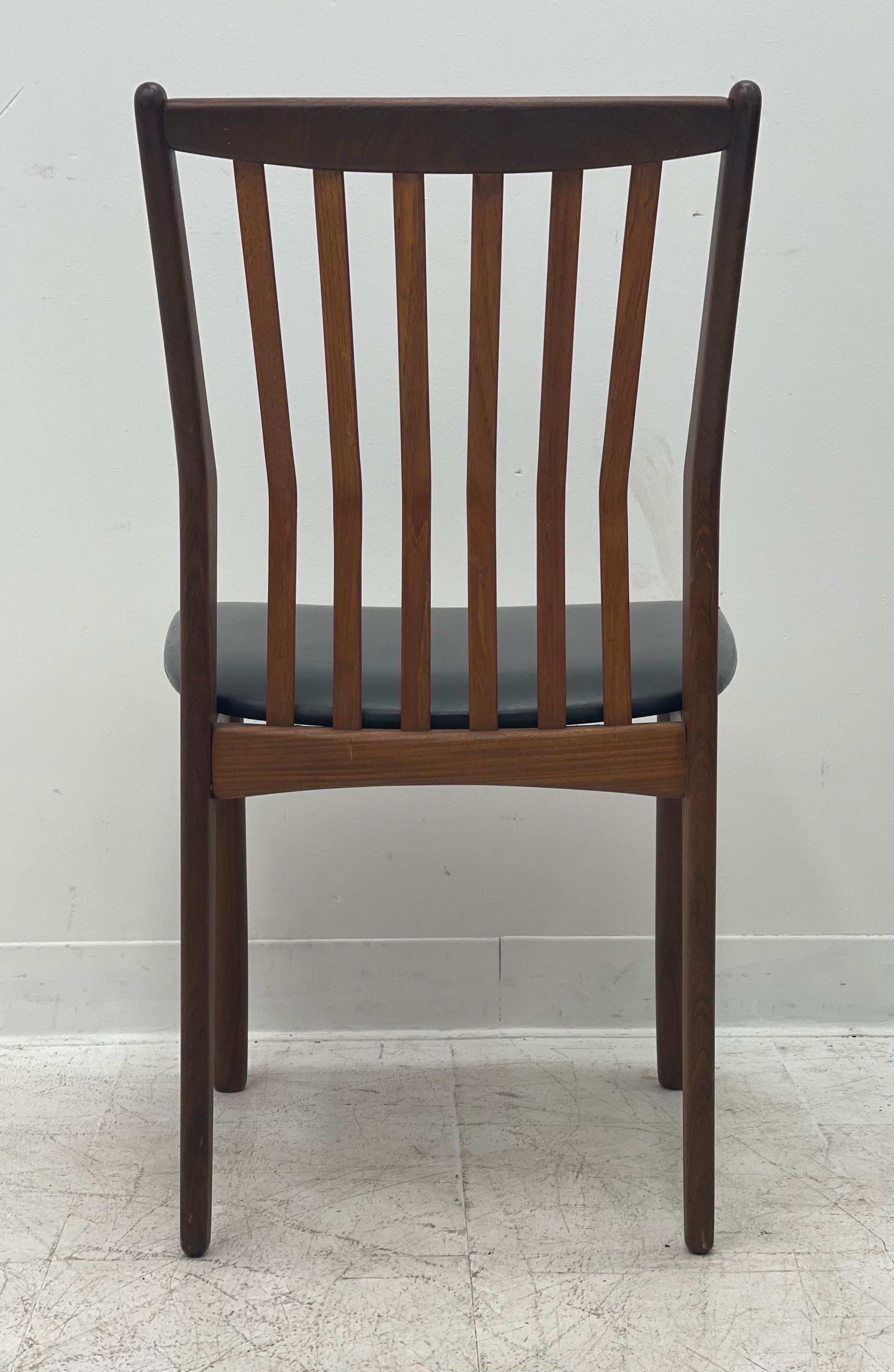 Vintage Danish Modern Solid Teak Leather Chair Set of 4 For Sale 7