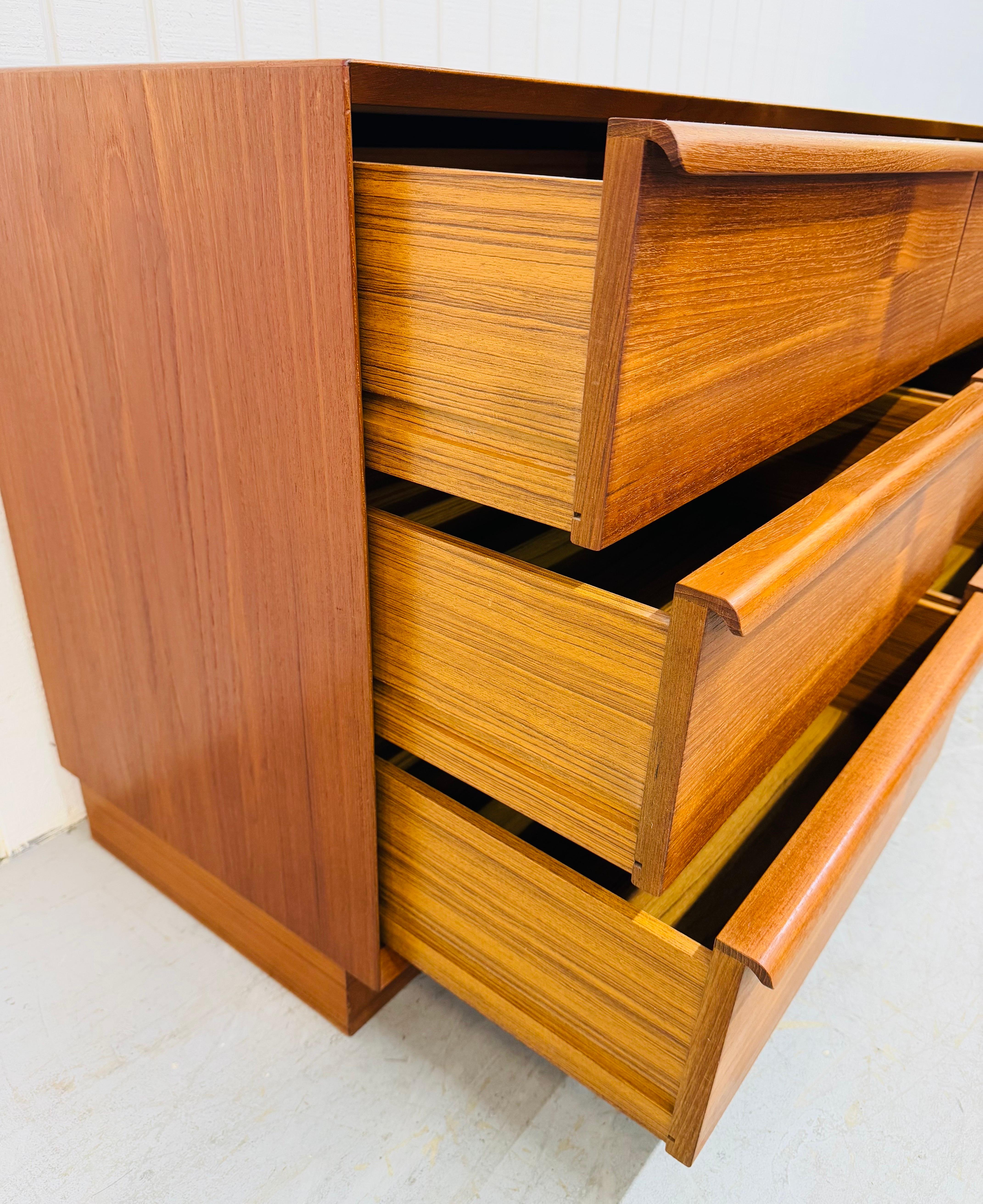 Vintage Danish Modern Teak 9-Drawer Dresser 1