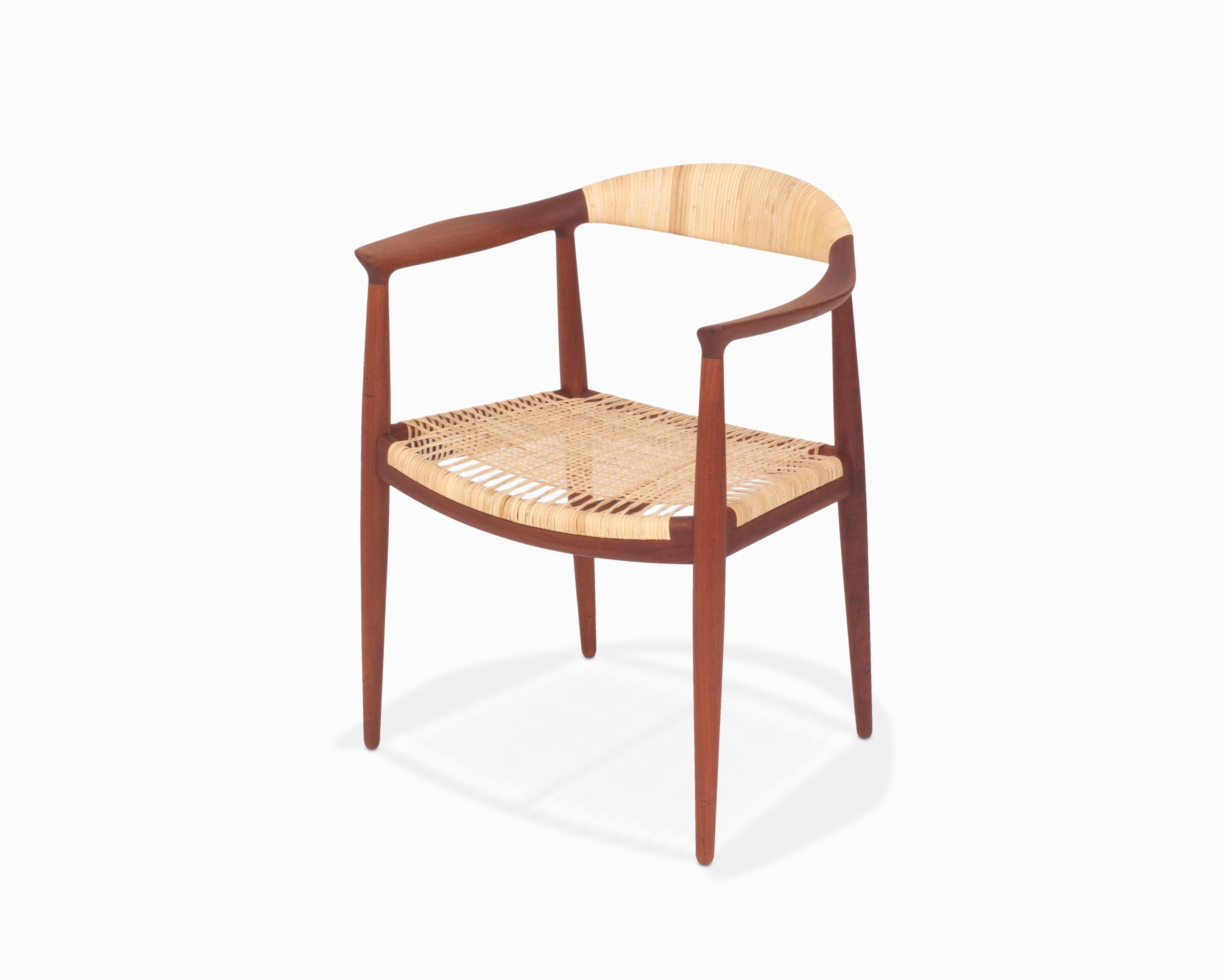 Here is a fantastic example of Hans Wegner's iconic 