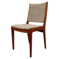 Sedia moderna danese vintage in teak di Johannes Andersen