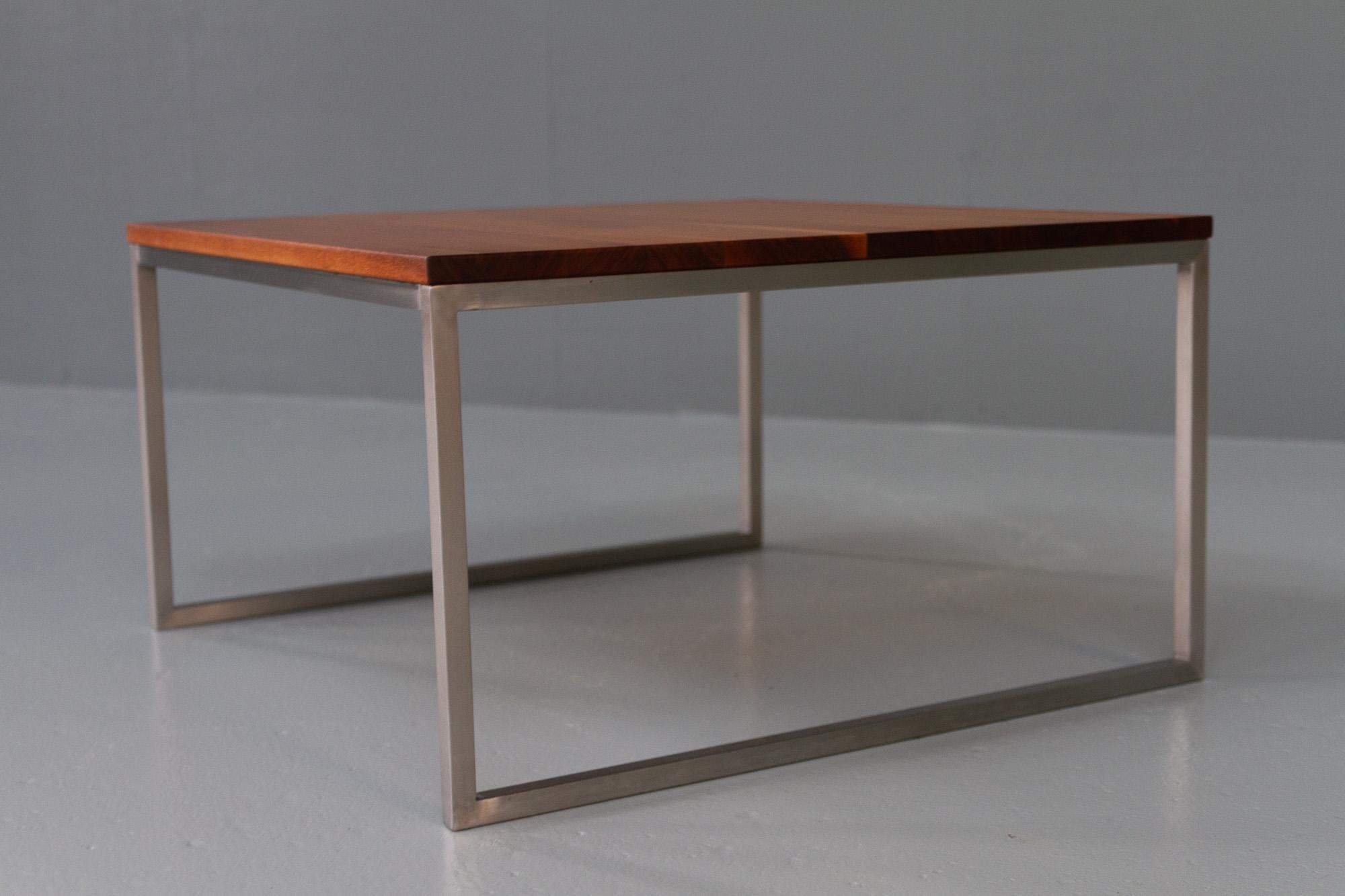 Dänischer moderner Teakholz-Couchtisch, 1960er-Jahre. (Skandinavische Moderne) im Angebot