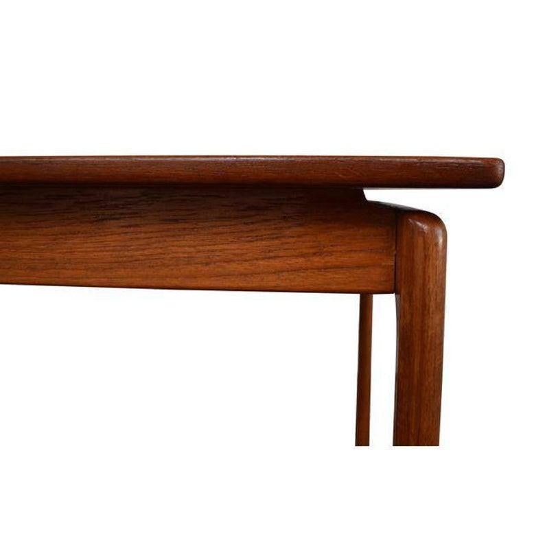 Vintage Danish Modern Teak Coffee Table by Ole Wanscher for Poul Jeppesen In Good Condition For Sale In San Marcos, CA