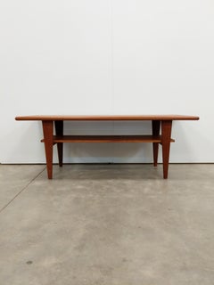 Table basse danoise moderne vintage en teck