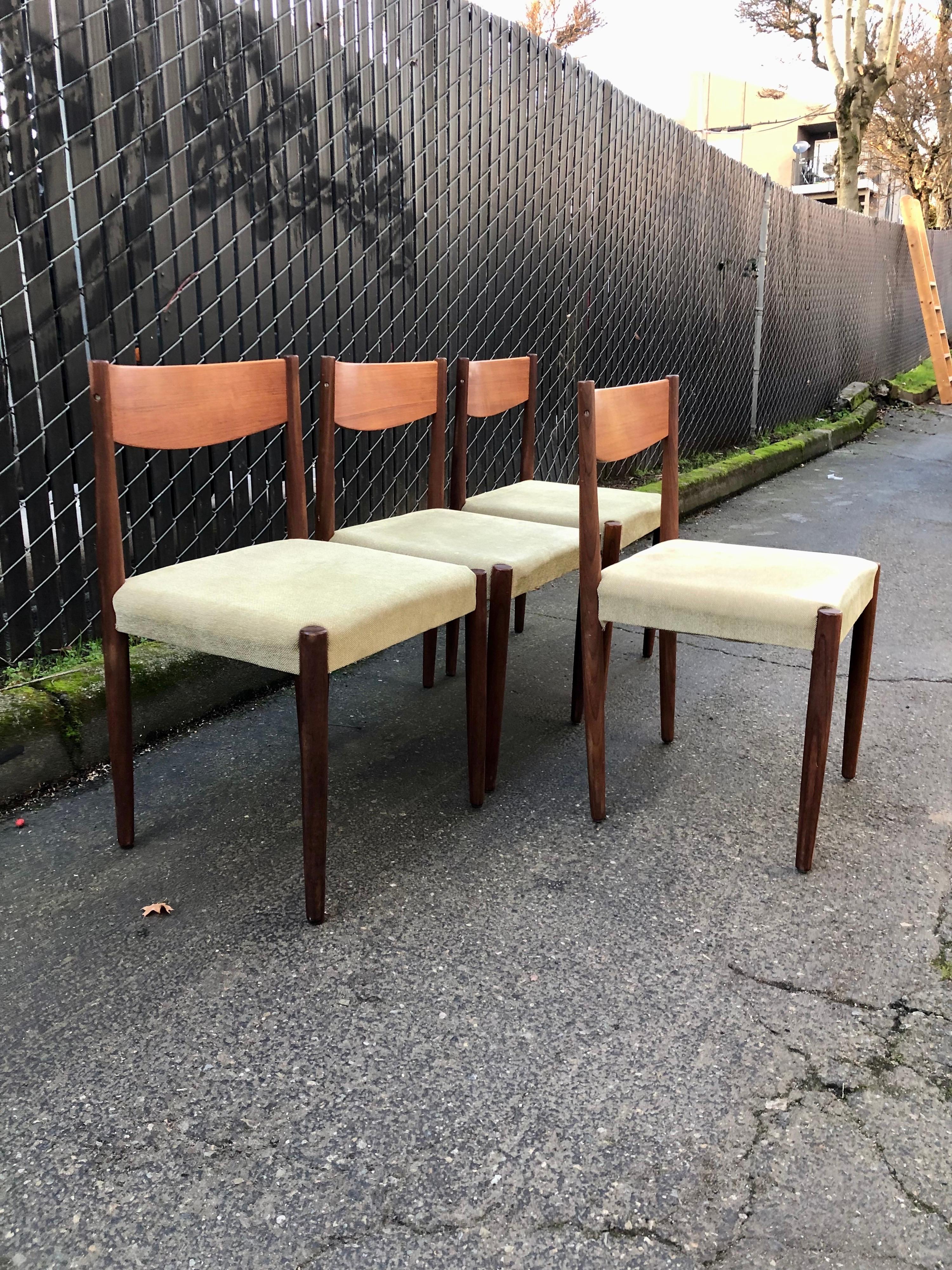 Mid-20th Century Vintage Danish Modern Teak Dining Chair Set by Poul Volther For Sale
