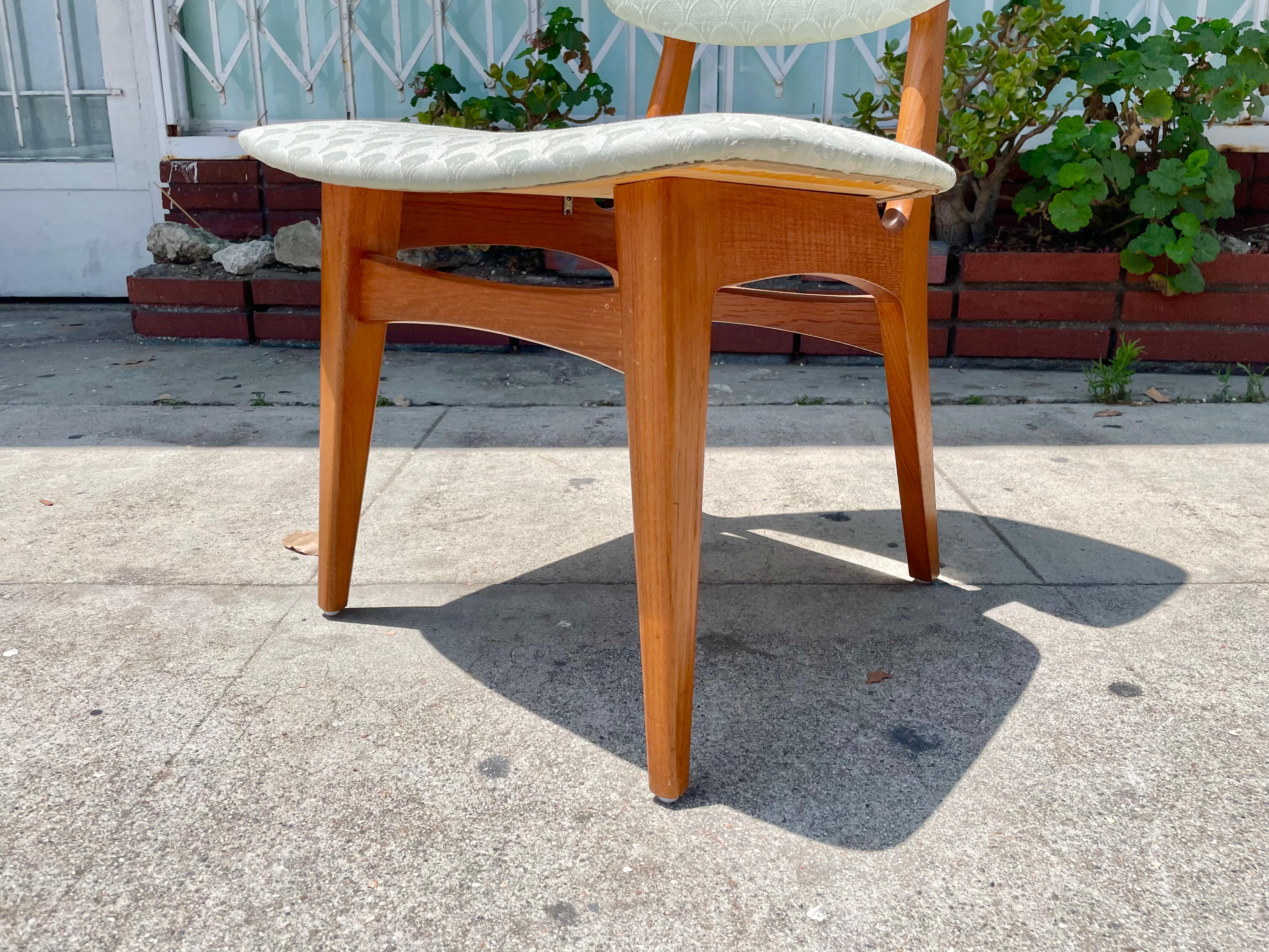 Vintage Danish Modern Teak Dining Chairs for Brødrene Sørheim For Sale 4