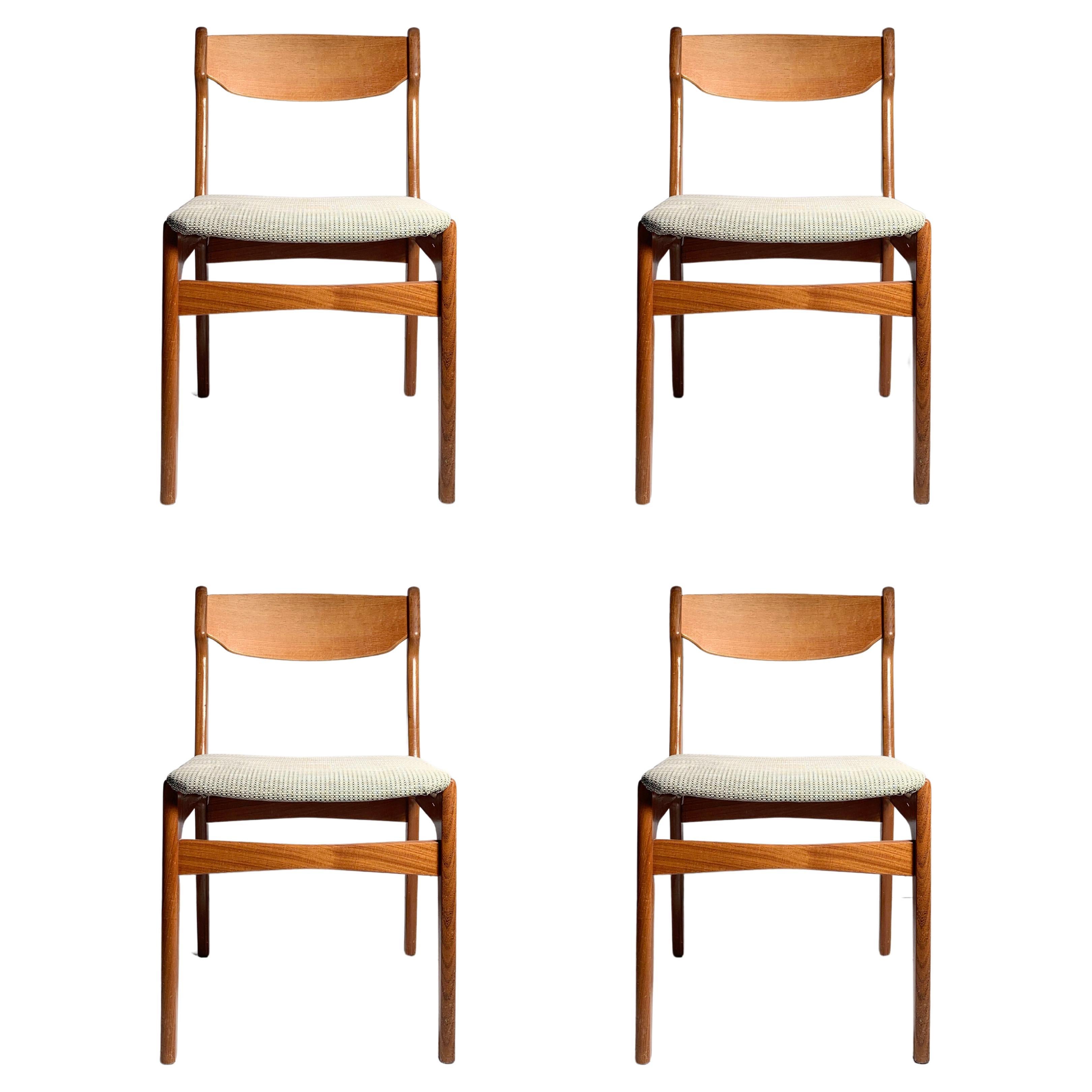 Chaises de salle à manger danoises modernes vintage Erik Buch teck en vente