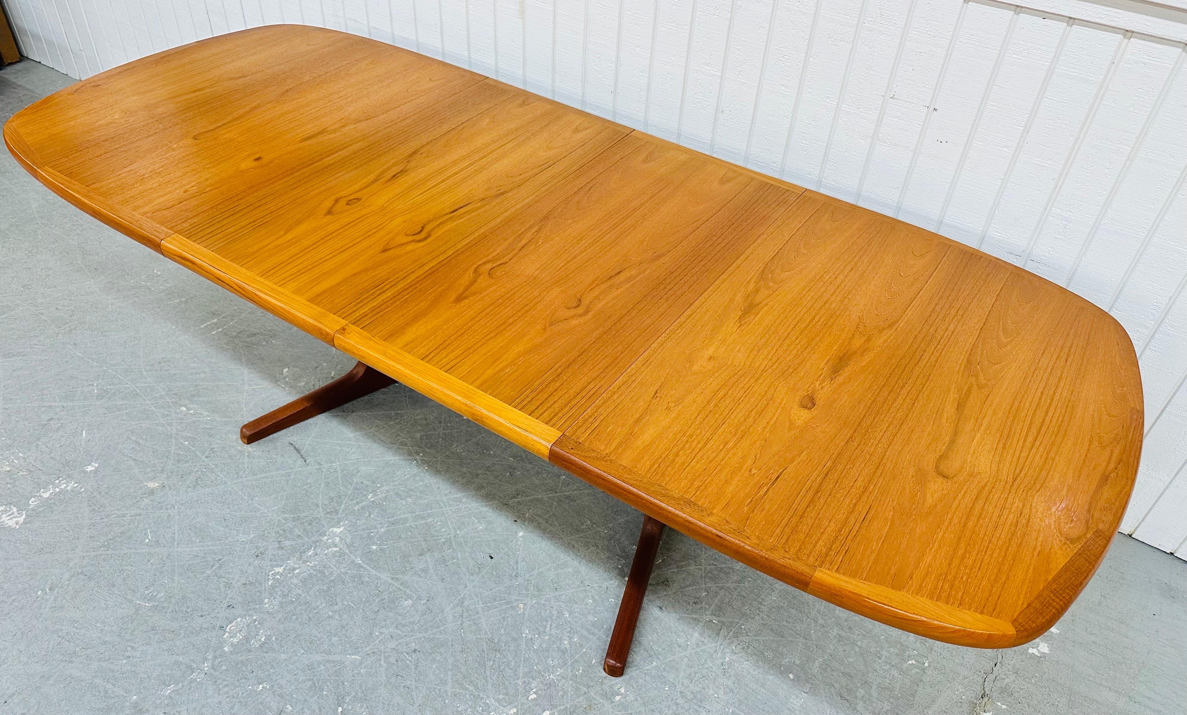Table de salle à manger danoise moderne vintage en teck en vente 3