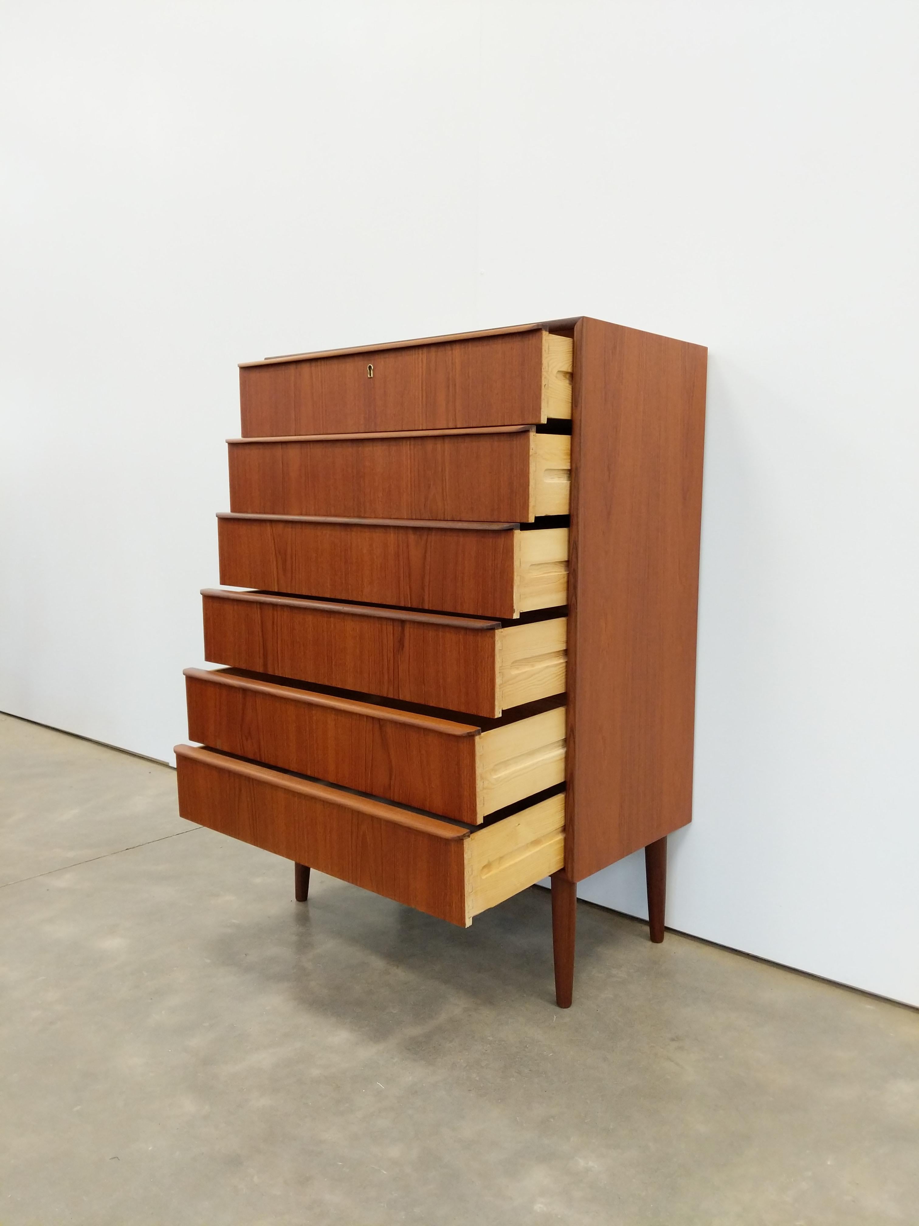 Mid-Century Modern Vintage Danish Modern Teak Dresser
