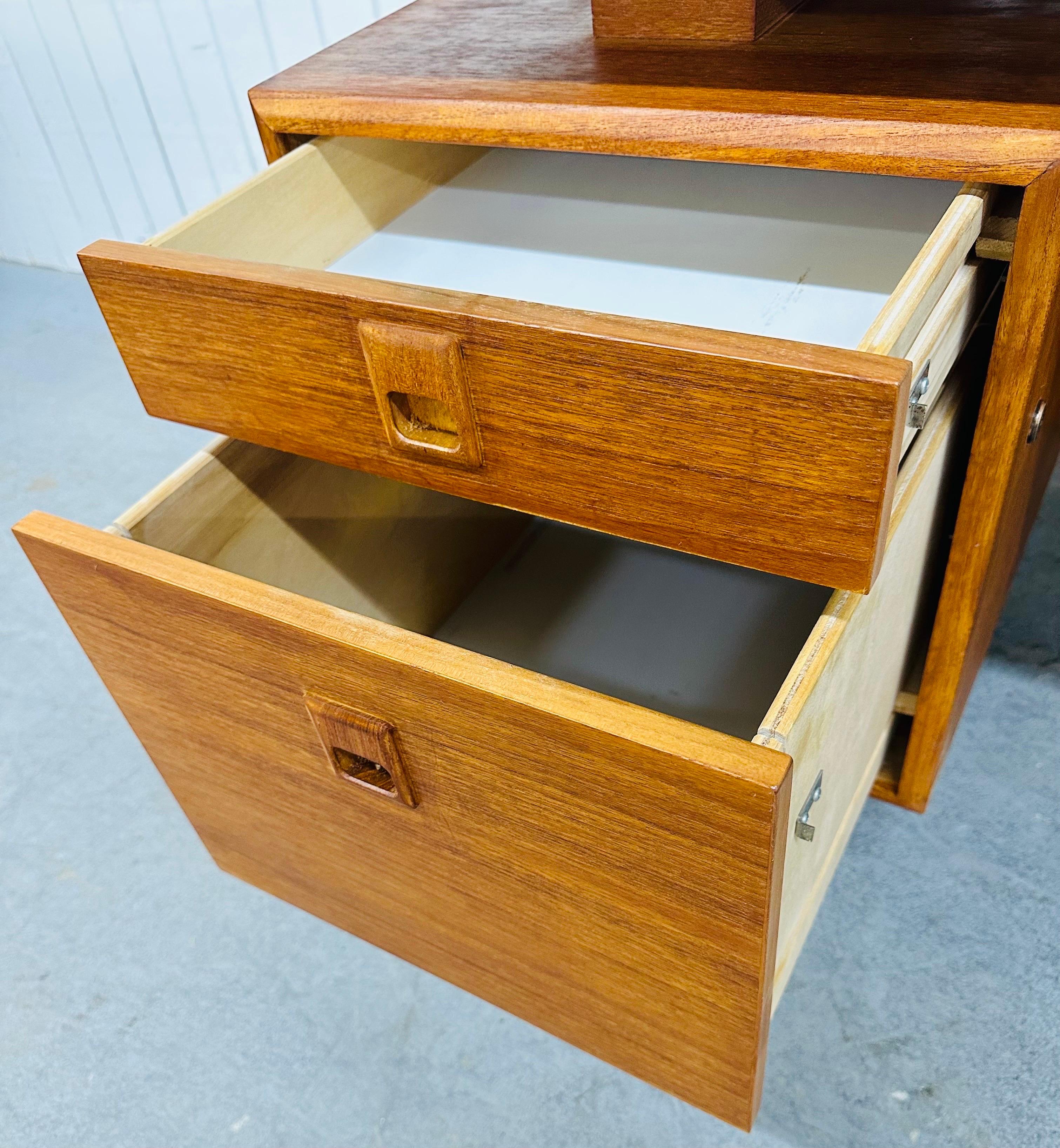 Vintage Danish Modern Teak Executive Desk 4