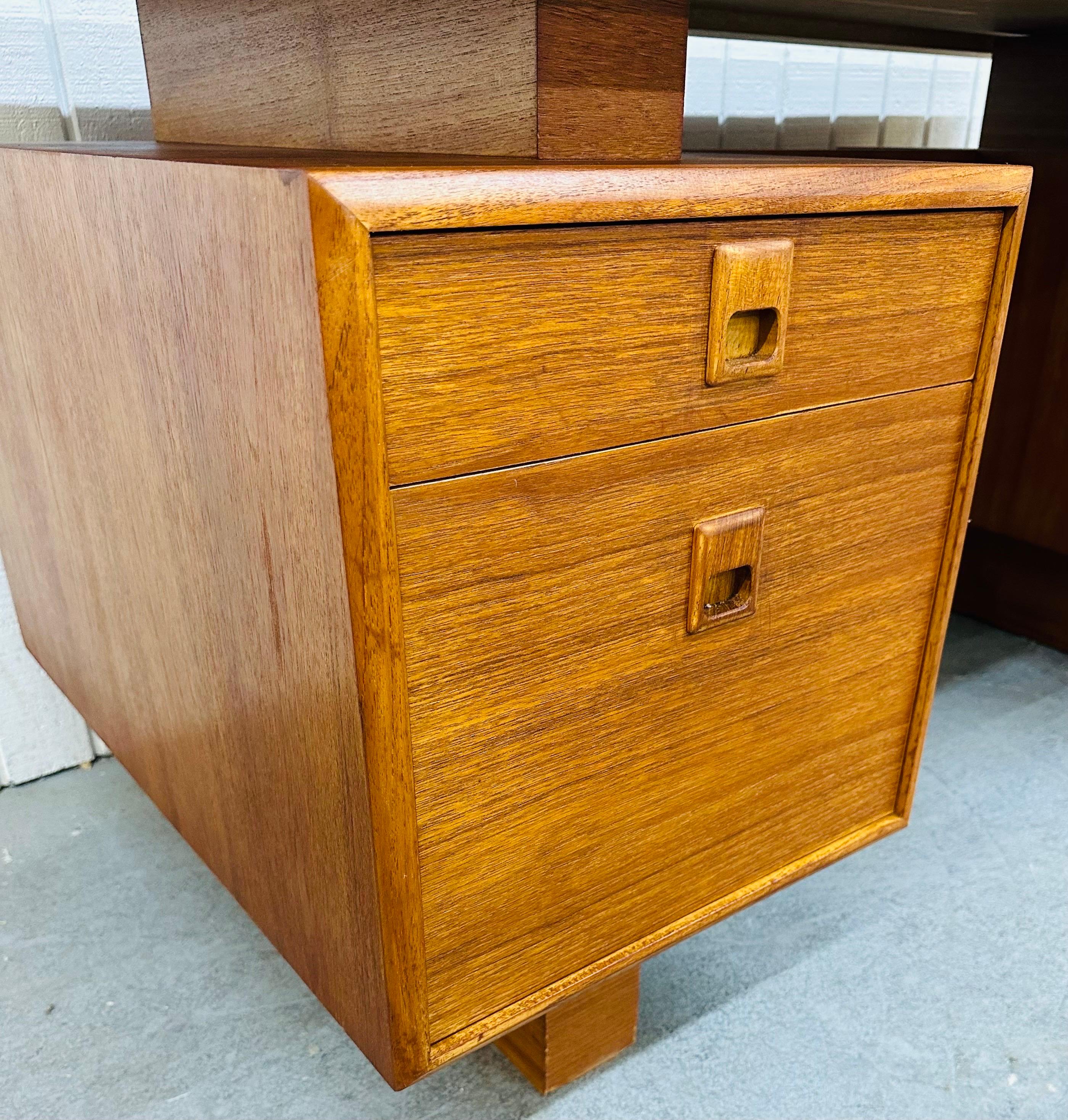 Vintage Danish Modern Teak Executive Desk 3