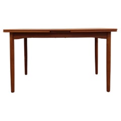 Vintage Danish Modern Teak Extendable Dining Table by H. Sigh & Søn