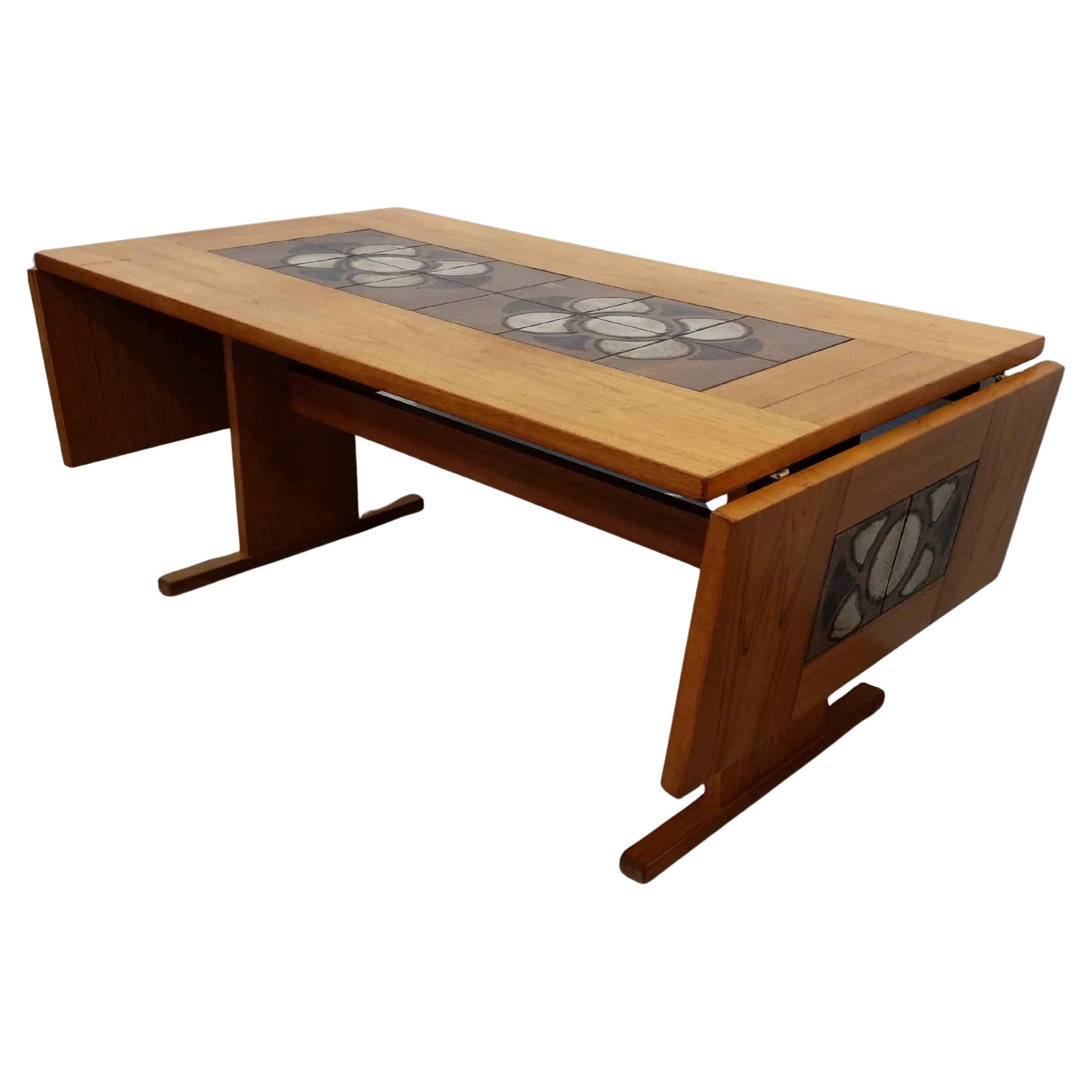 Vintage Danish Modern Teak Extendable Dining Table For Sale