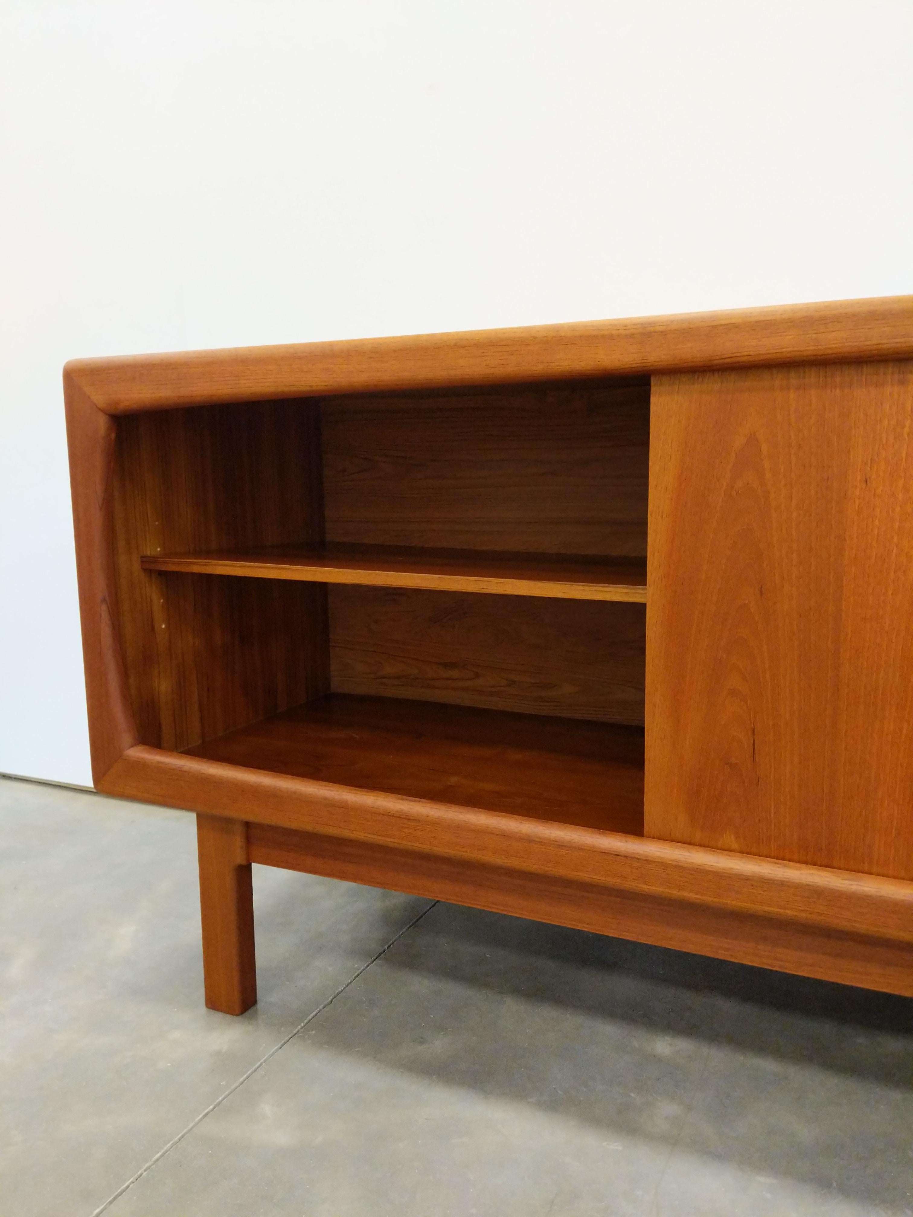 Vintage Danish Modern Teak H.P. Hansen Credenza / Sideboard 2