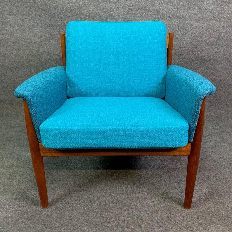 Vintage Danish Modern Teak Lounge Chair and Ottoman Set by Grete Jalk In Good Condition For Sale In San Marcos, CA