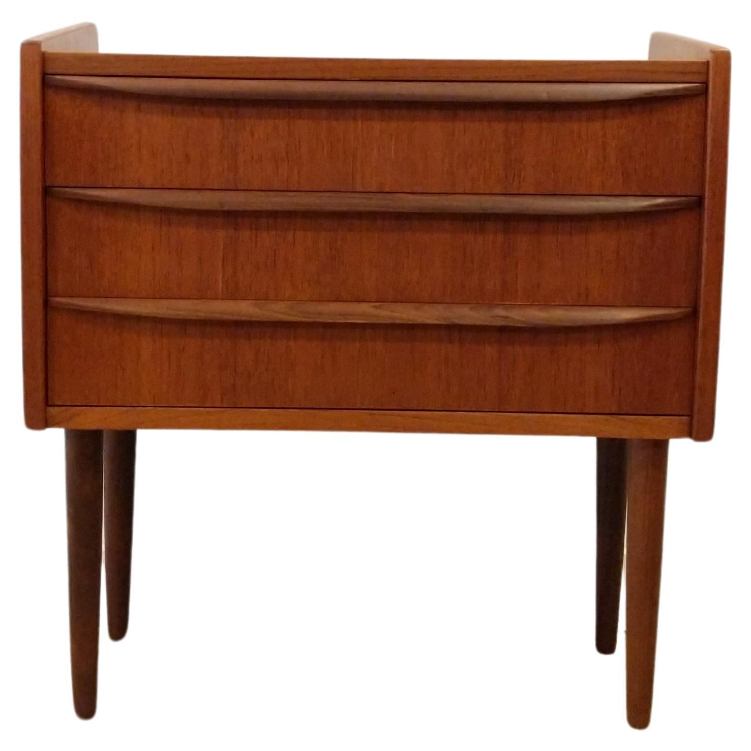 Vintage Danish Modern Teak Nightstand / Low Chest