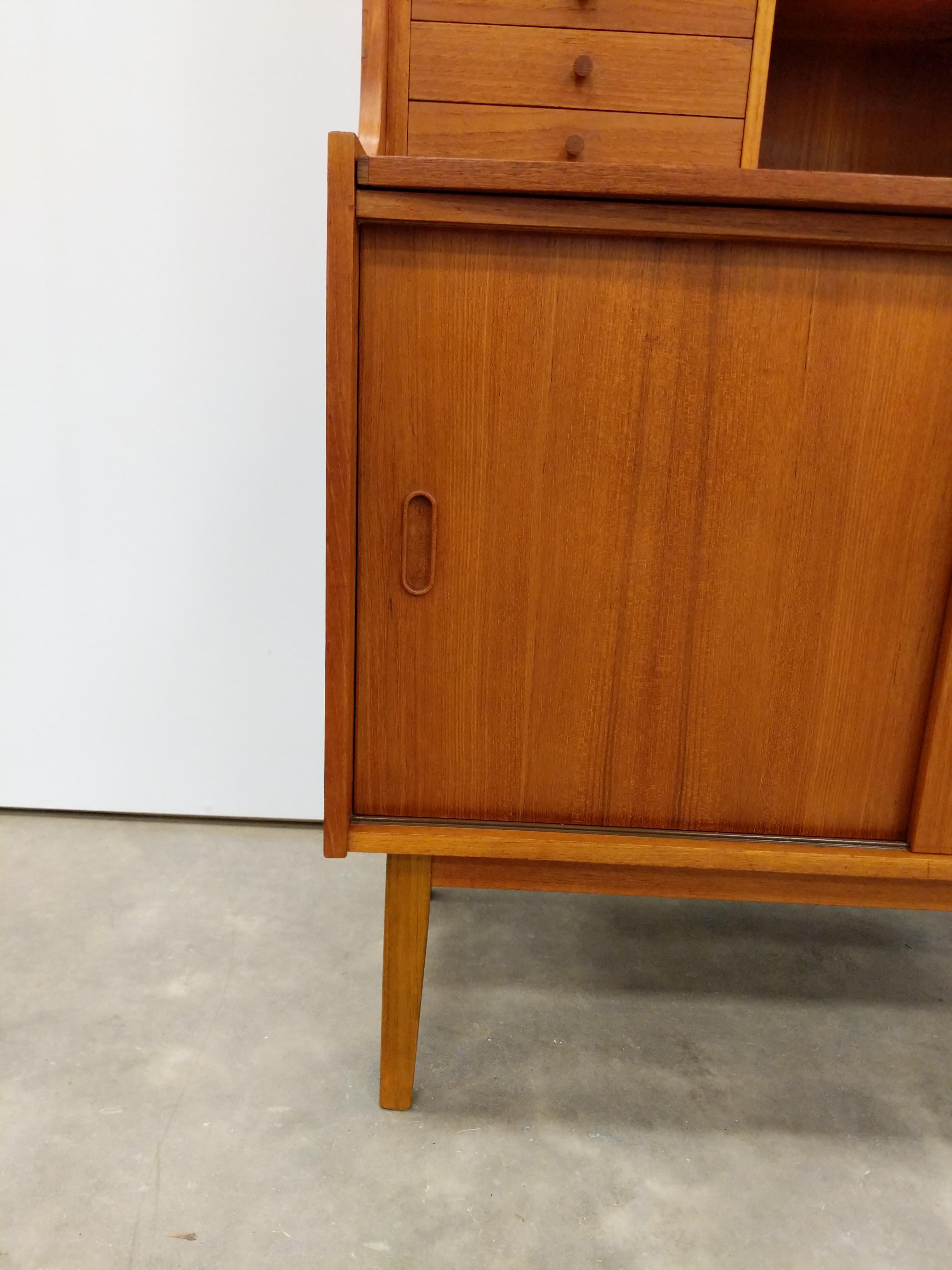 Dänischer moderner Vintage-Sekretär-Schreibtisch/Bücherregal aus Teakholz im Angebot 1