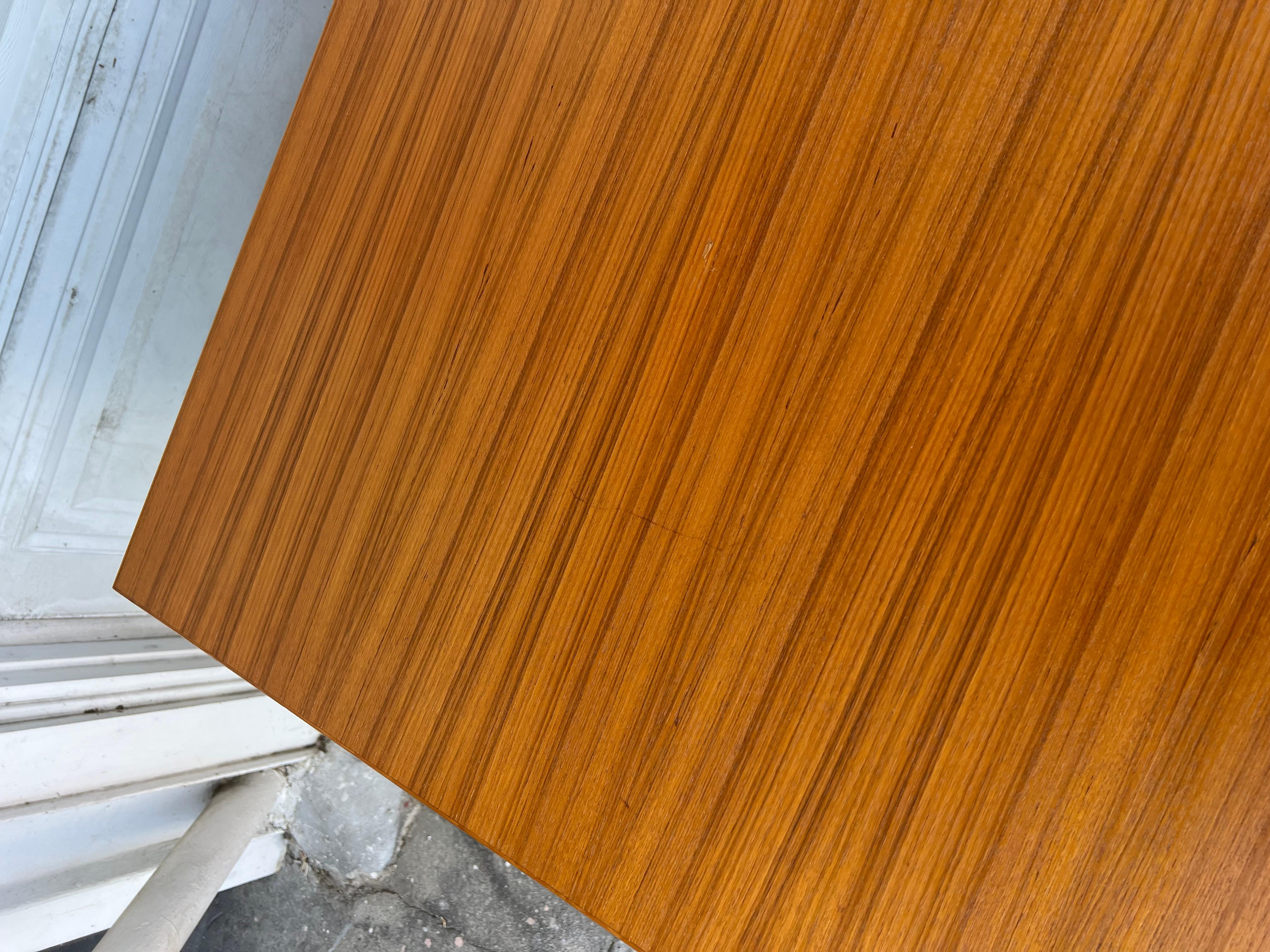 Vintage Danish Modern Teak Writing Desk/ Executive Desk In Good Condition In Los Angeles, CA