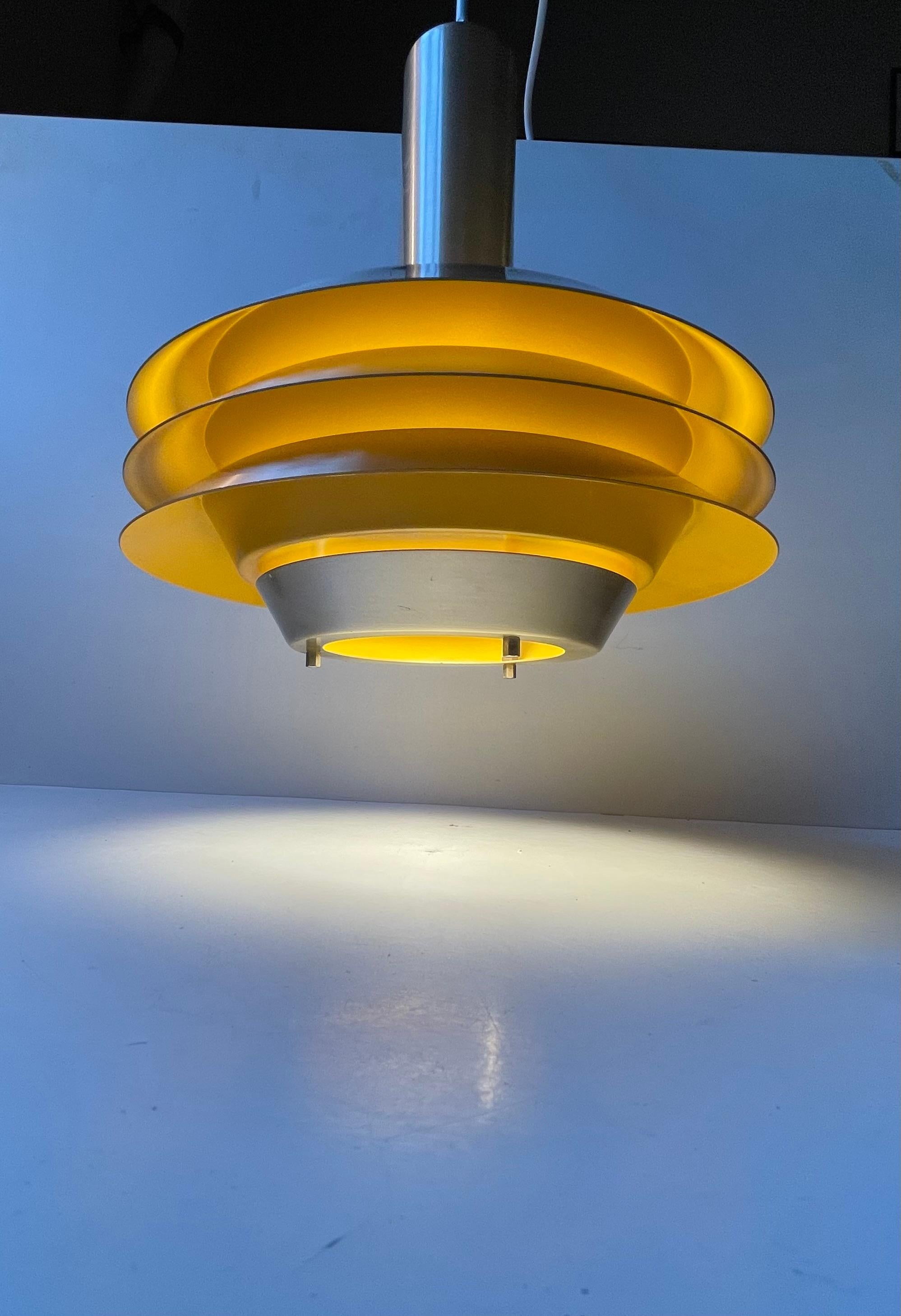 Brushed Vintage Danish Modern Tiered Pendant Lamp in Brass by Lyskær Belysning, 1970s For Sale