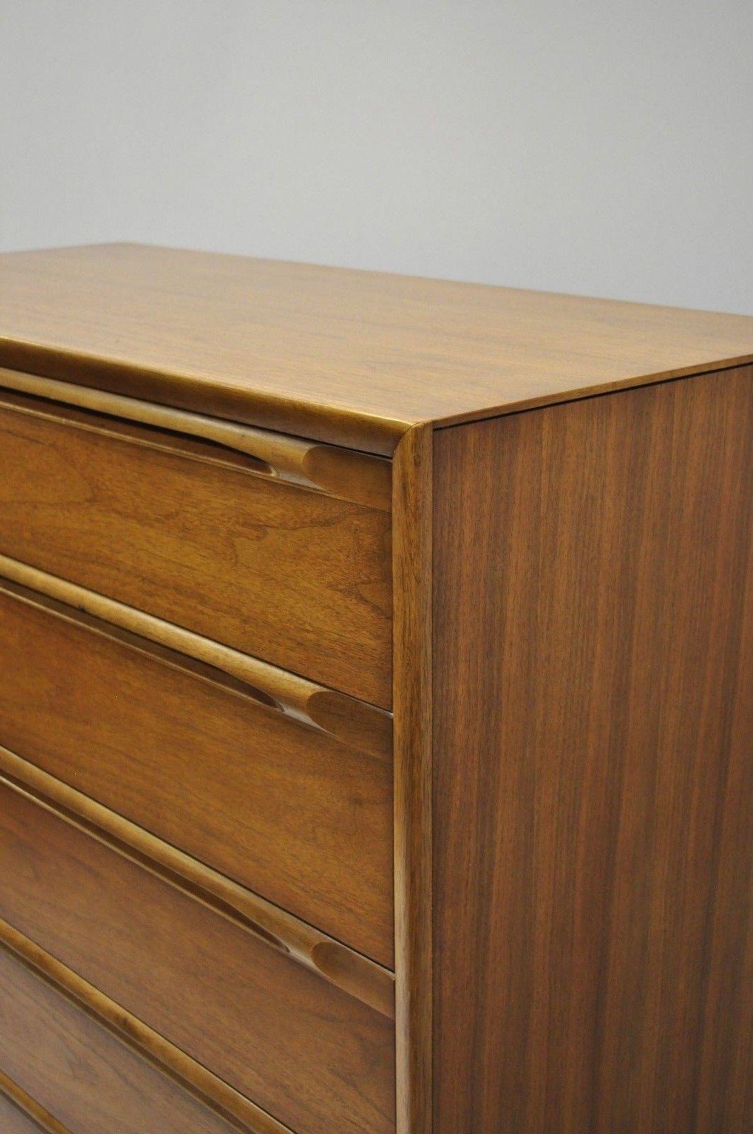 Mid-20th Century Vintage Danish Modern Walnut Tall Chest of Drawers Dresser Sculpted Pull