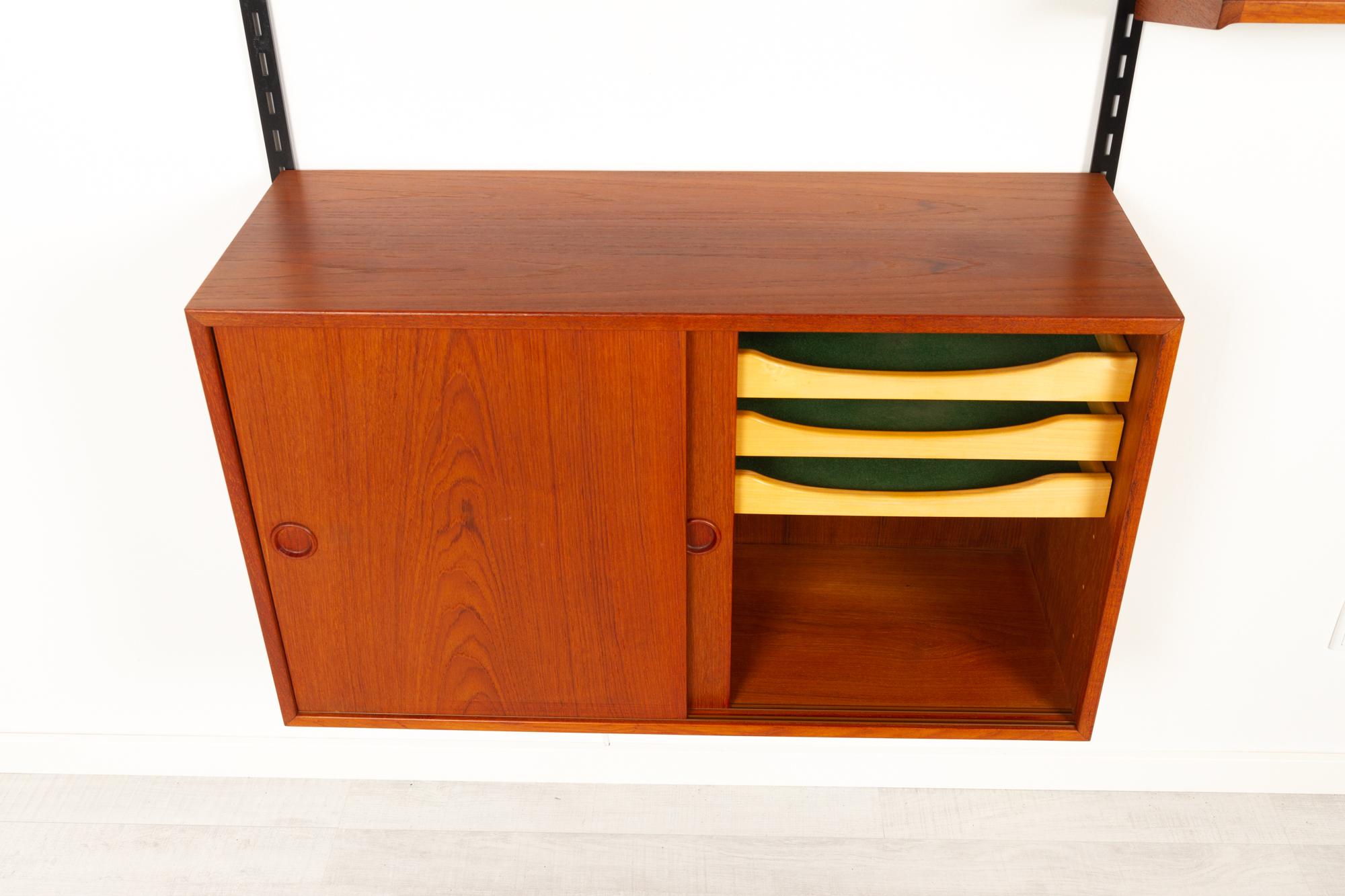 Mid-Century Modern Vintage Danish Modular Teak Wall Unit by Kai Kristiansen for FM, 1960s