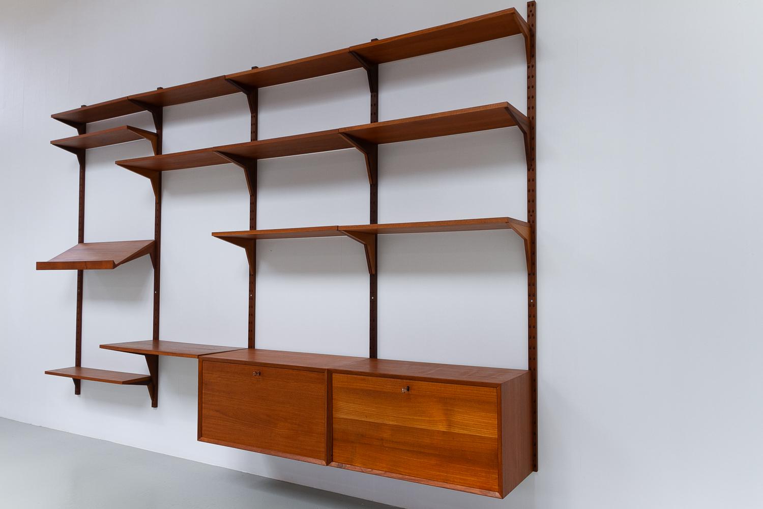 Vintage Danish Modular Teak Wall Unit by Poul Cadovius for Cado, 1960s. 5