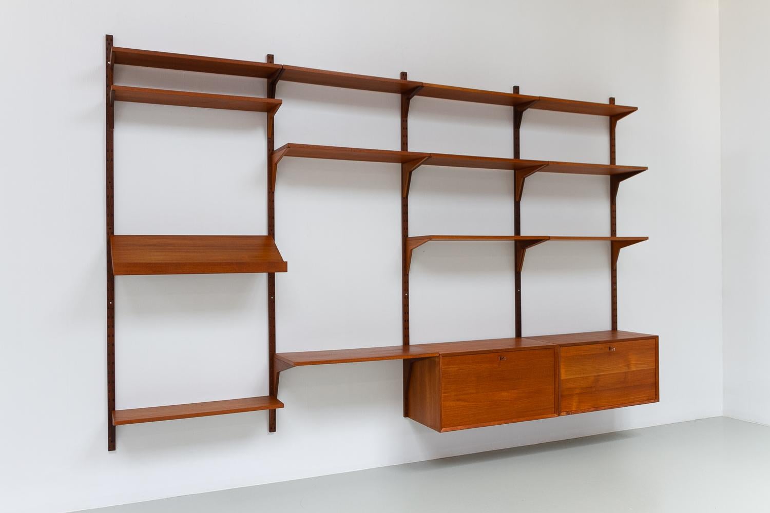 Vintage Danish Modular Teak Wall Unit by Poul Cadovius for Cado, 1960s. 9