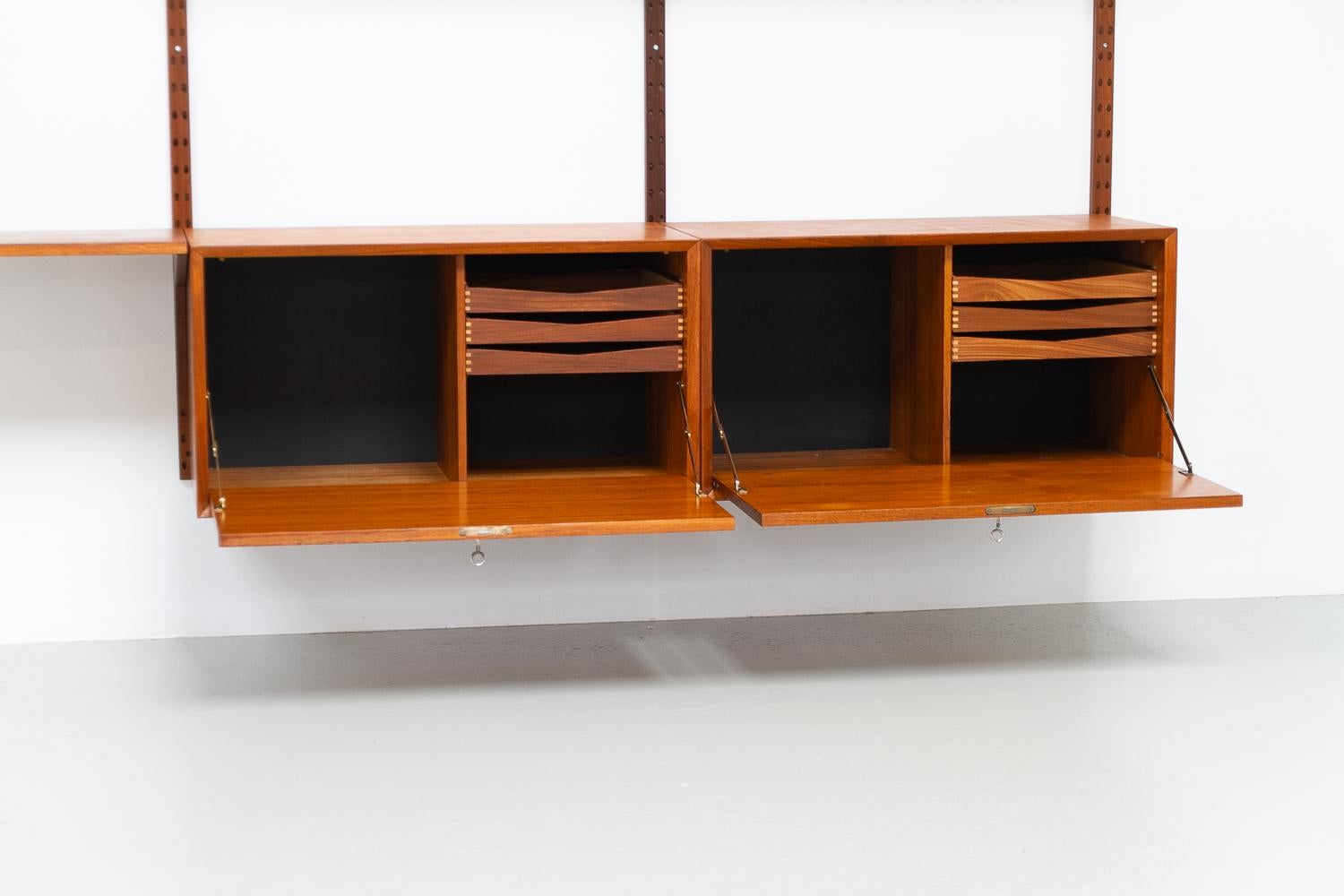 Vintage Danish Modular Teak Wall Unit by Poul Cadovius for Cado, 1960s. 1