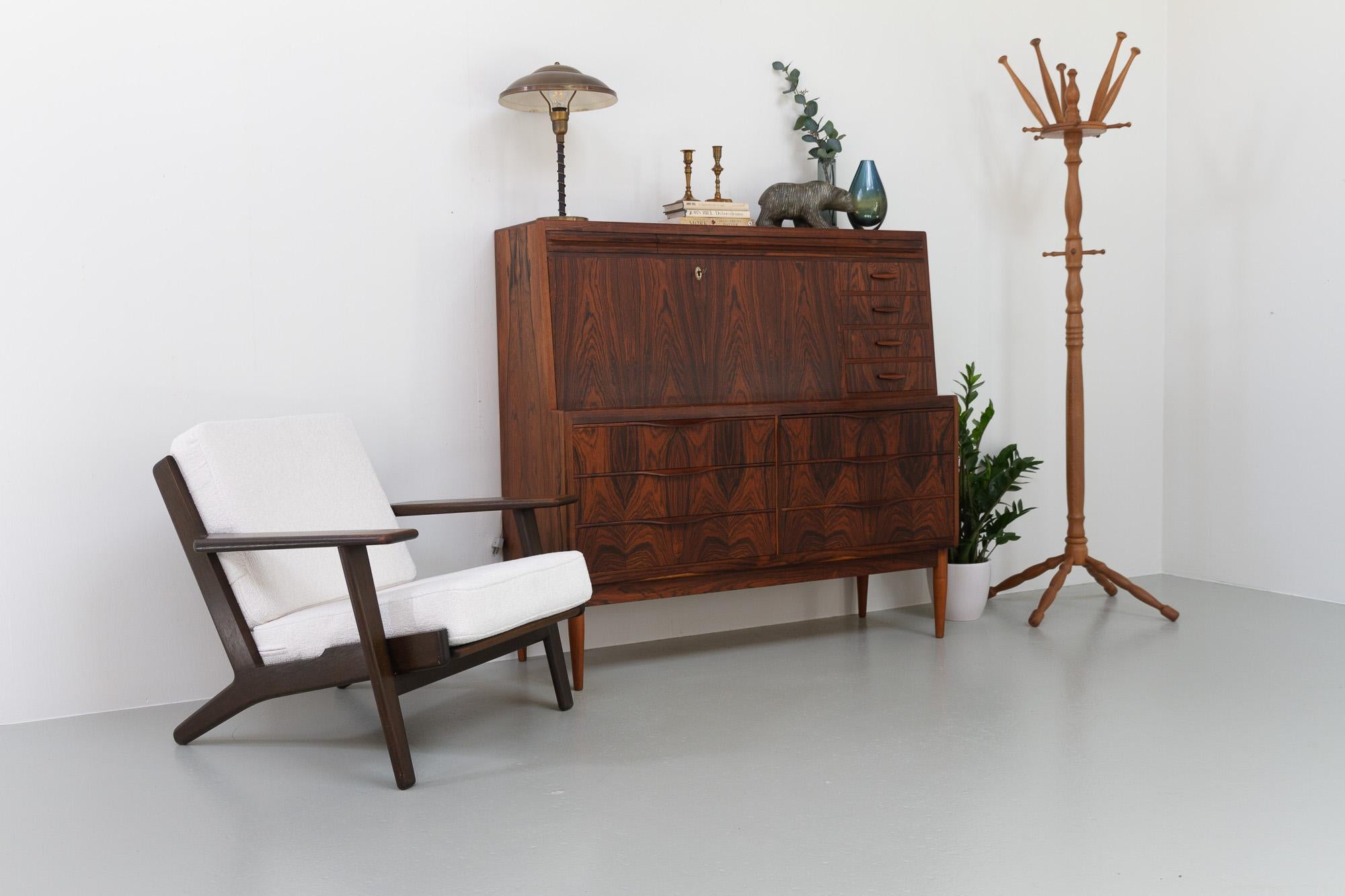 Vintage Danish Oak and Bouclé Lounge Chair GE290 by Hans J. Wegner, 1960s For Sale 15