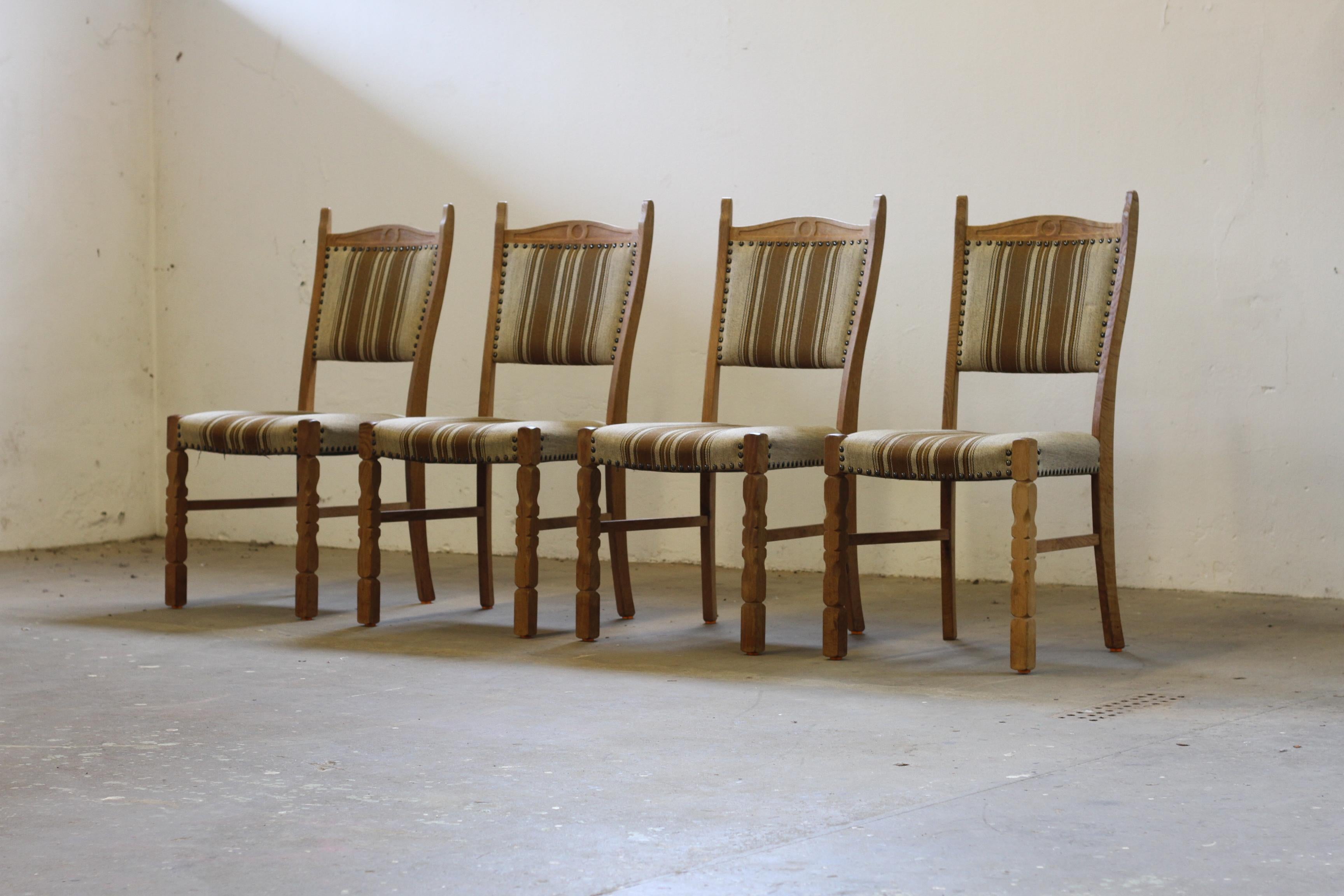 Vintage Danish Oak Dining Chairs style of Henning Kjærnulf, 1960s For Sale 6