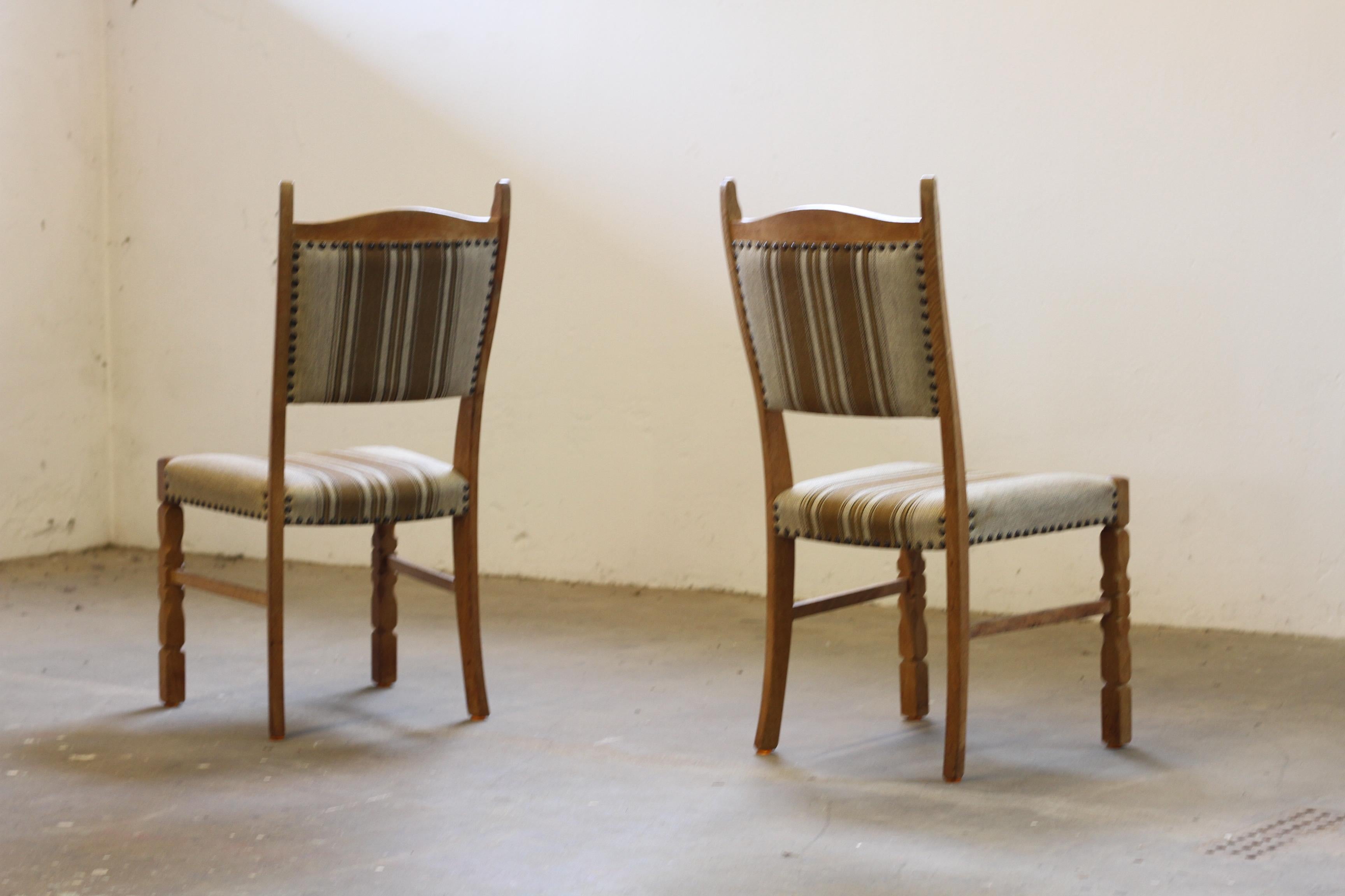 Vintage Danish Oak Dining Chairs style of Henning Kjærnulf, 1960s For Sale 9