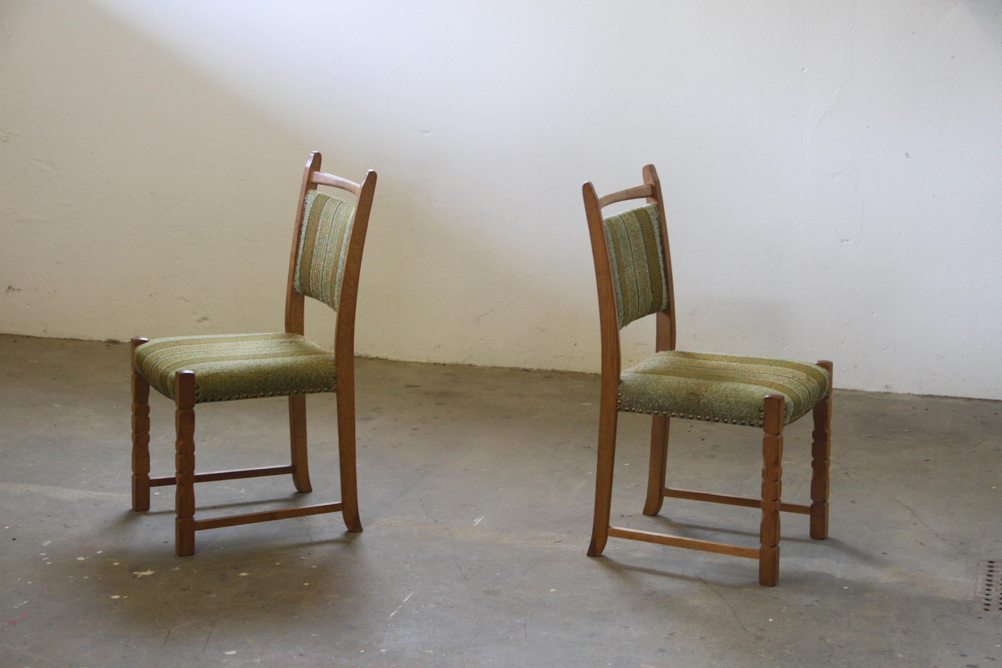 Sedie da pranzo danesi d'epoca in Oak, stile Henning Kjærnulf, anni '60, Set di 6 in vendita 4