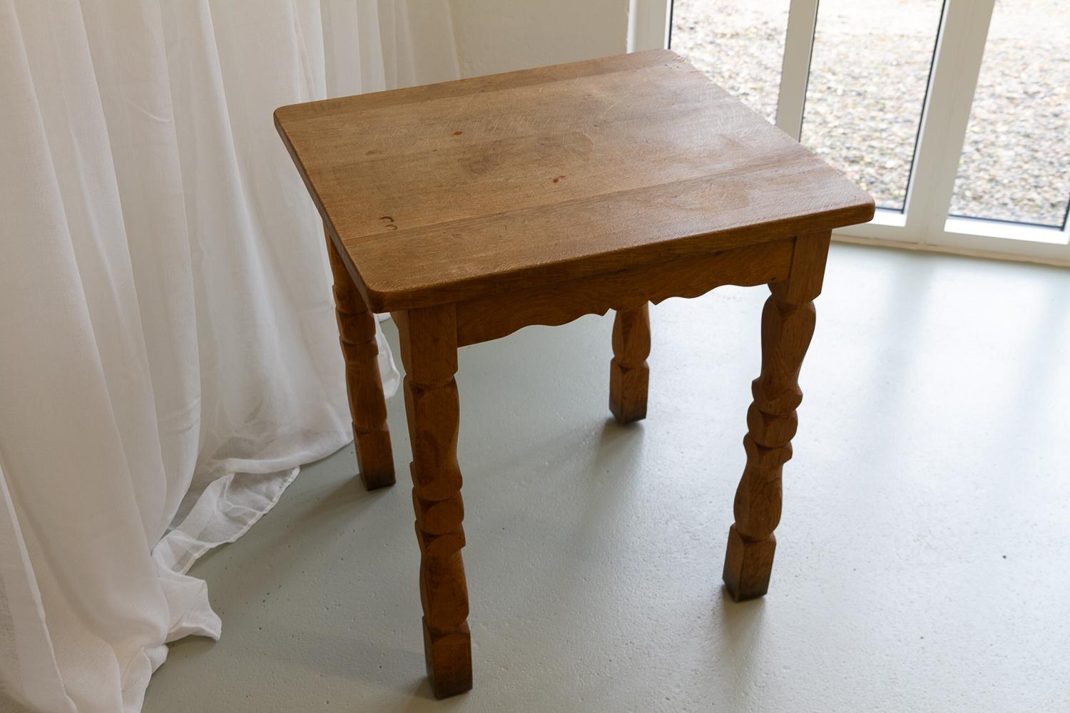 Scandinavian Modern Vintage Danish Oak Table, 1960s. For Sale