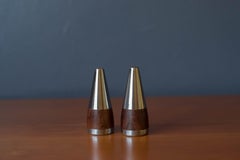 Dänisches Paar Salz- und Pfefferstreuer aus Rosenholz und Edelstahl, Paar