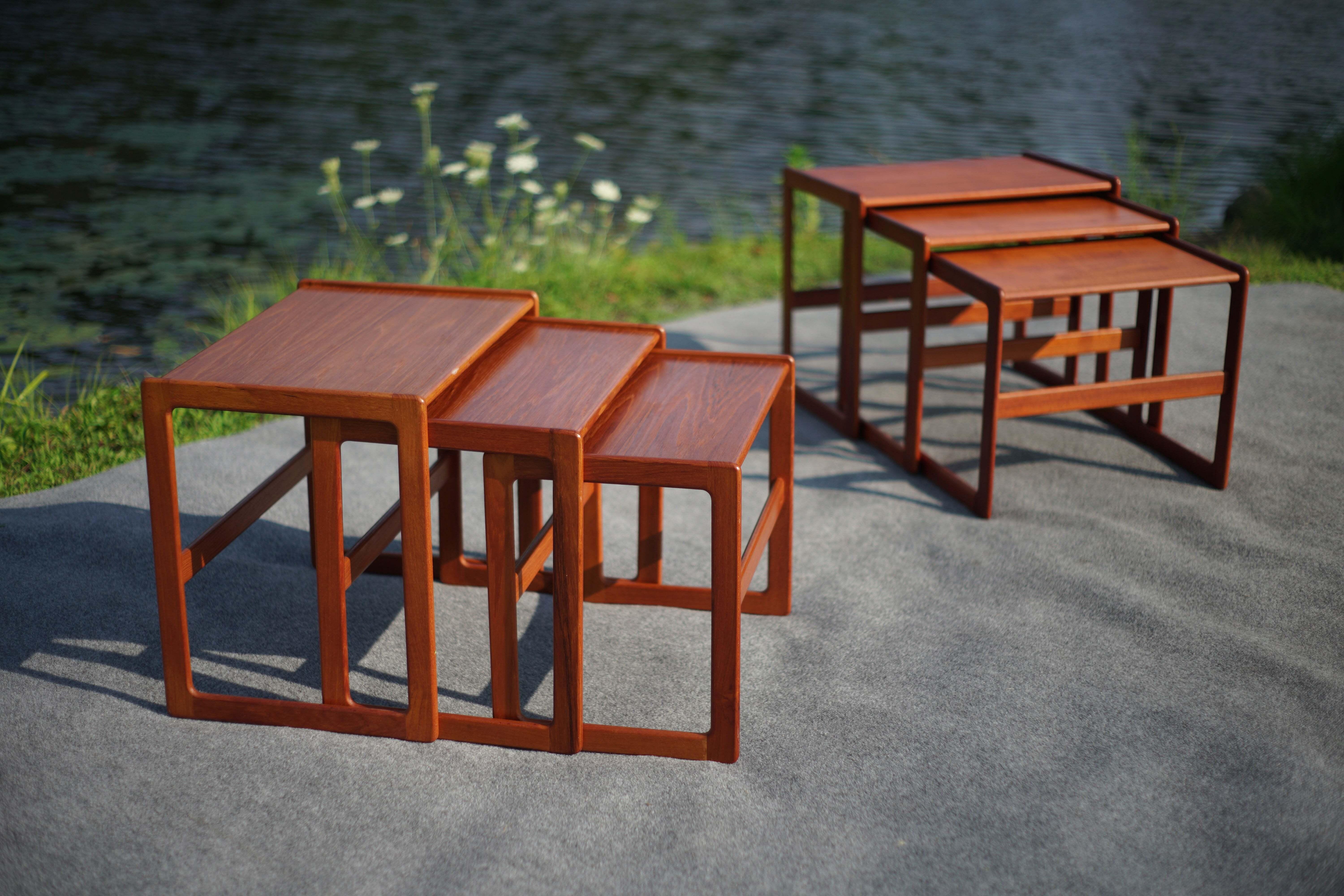 Vintage Danish Pair of Trio Teak Nesting Tables Arne Hovmand-Olsen Mogens Kold For Sale 9