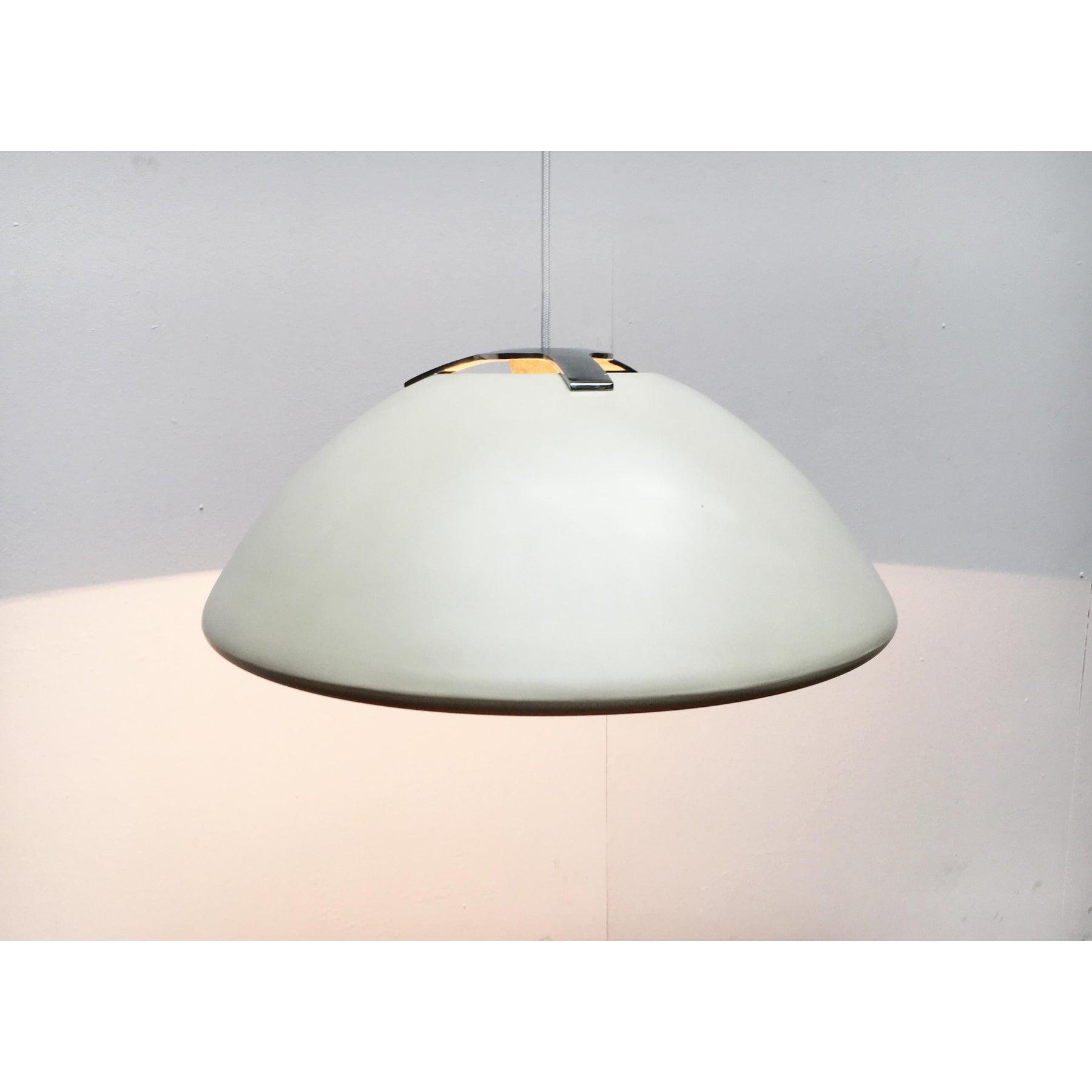 Plastica Lampada a sospensione danese vintage di Bjarne Bo per Fog & Mørup in vendita
