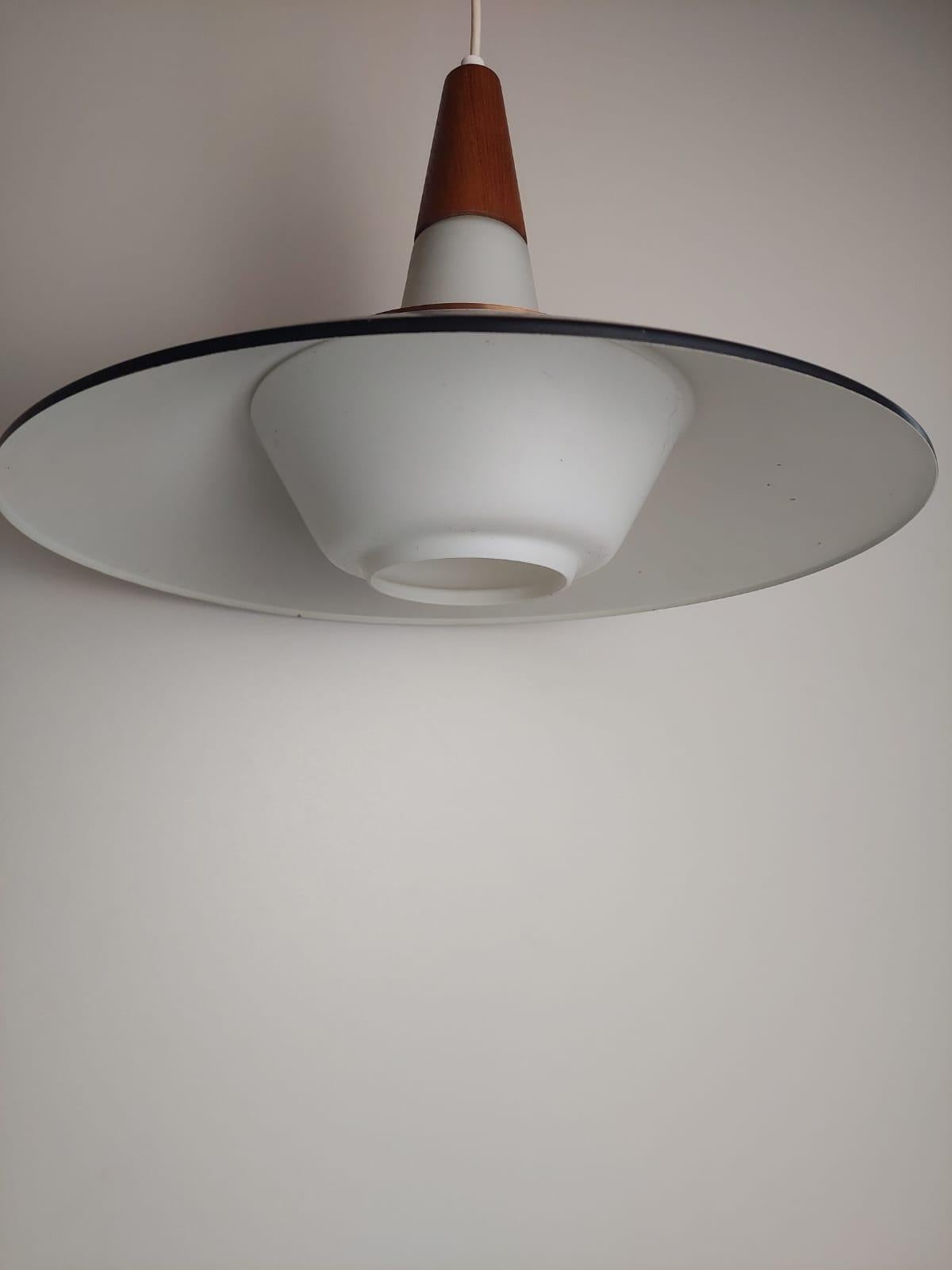 Metallo Vintage danish pendant lamp, Denmark 1960s in vendita