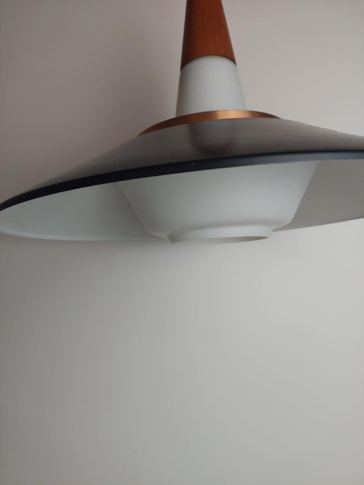 Vintage danish pendant lamp, Denmark 1960s in vendita 2