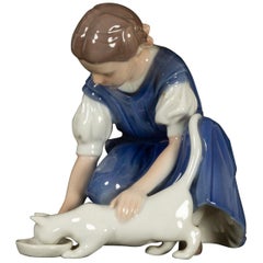 Vintage Danish Porcelain Figurine "Girl with Cat" by Bing & Grøndahl