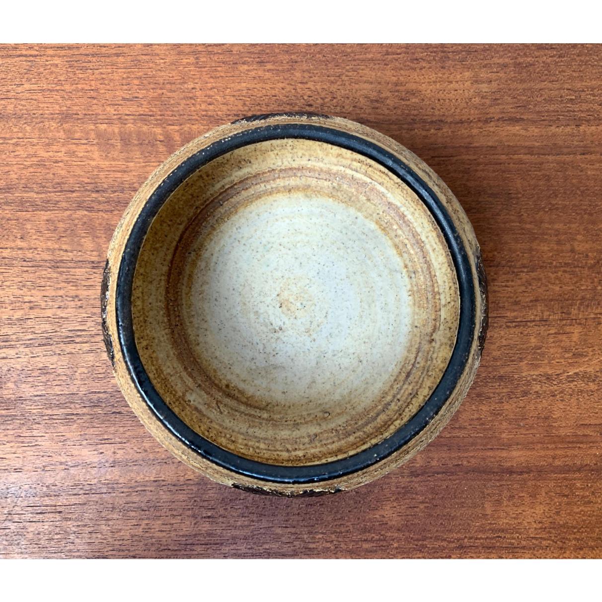XX secolo Ciotola danese d'epoca in ceramica di Jette Hellerøe in vendita