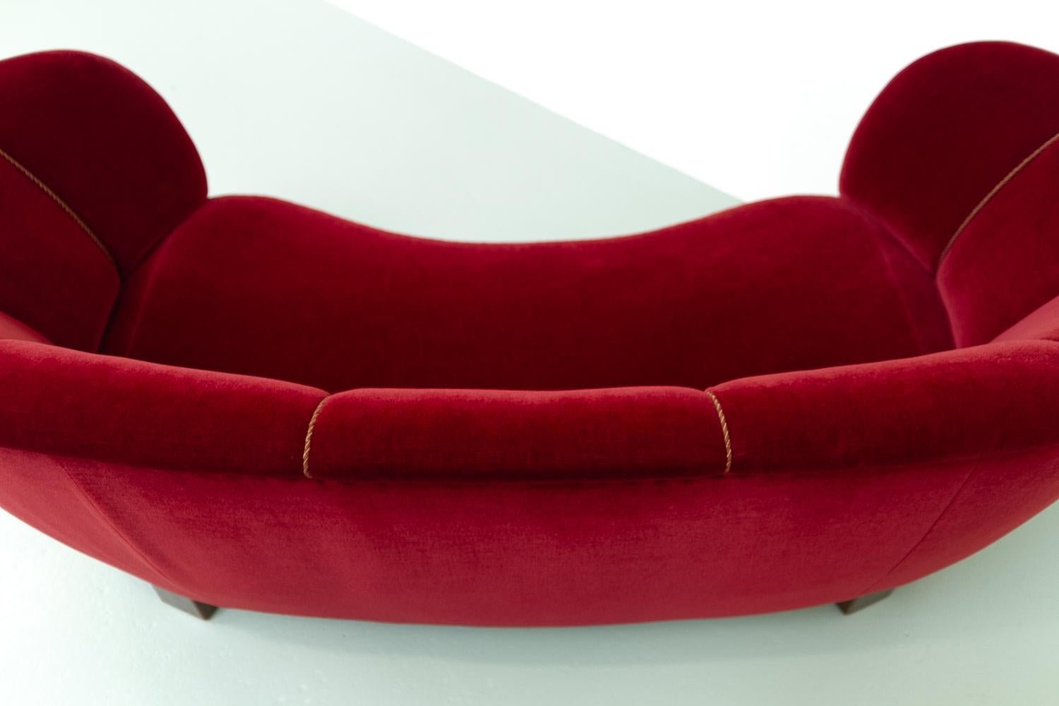 Vintage Danish Red Velvet Art Deco Banana Sofa, 1940s 10